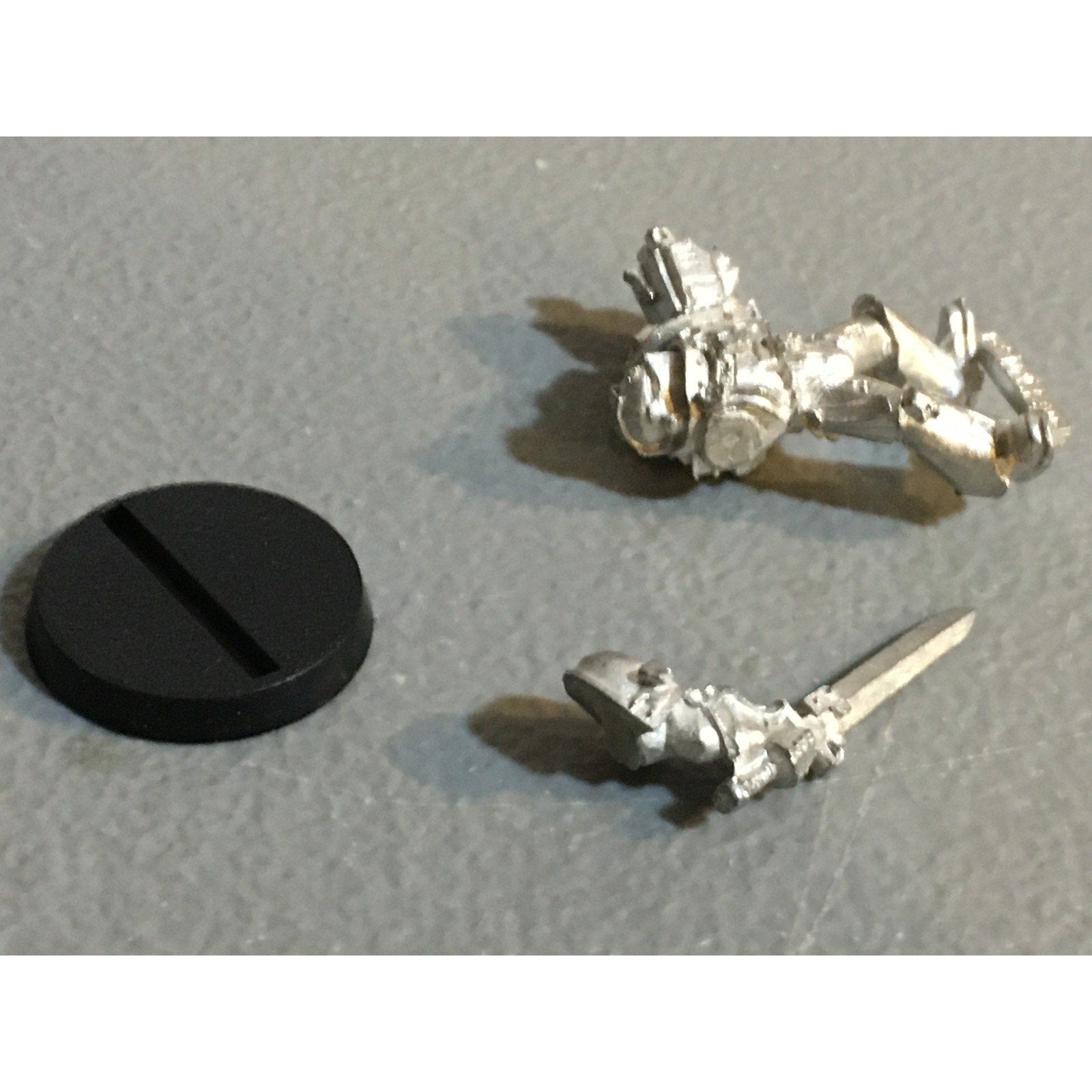 A33833 WARHAMMER 40K SPACE MARINES GREY KNIGHTS METAL JUSTICAR NO BACKPACK GW