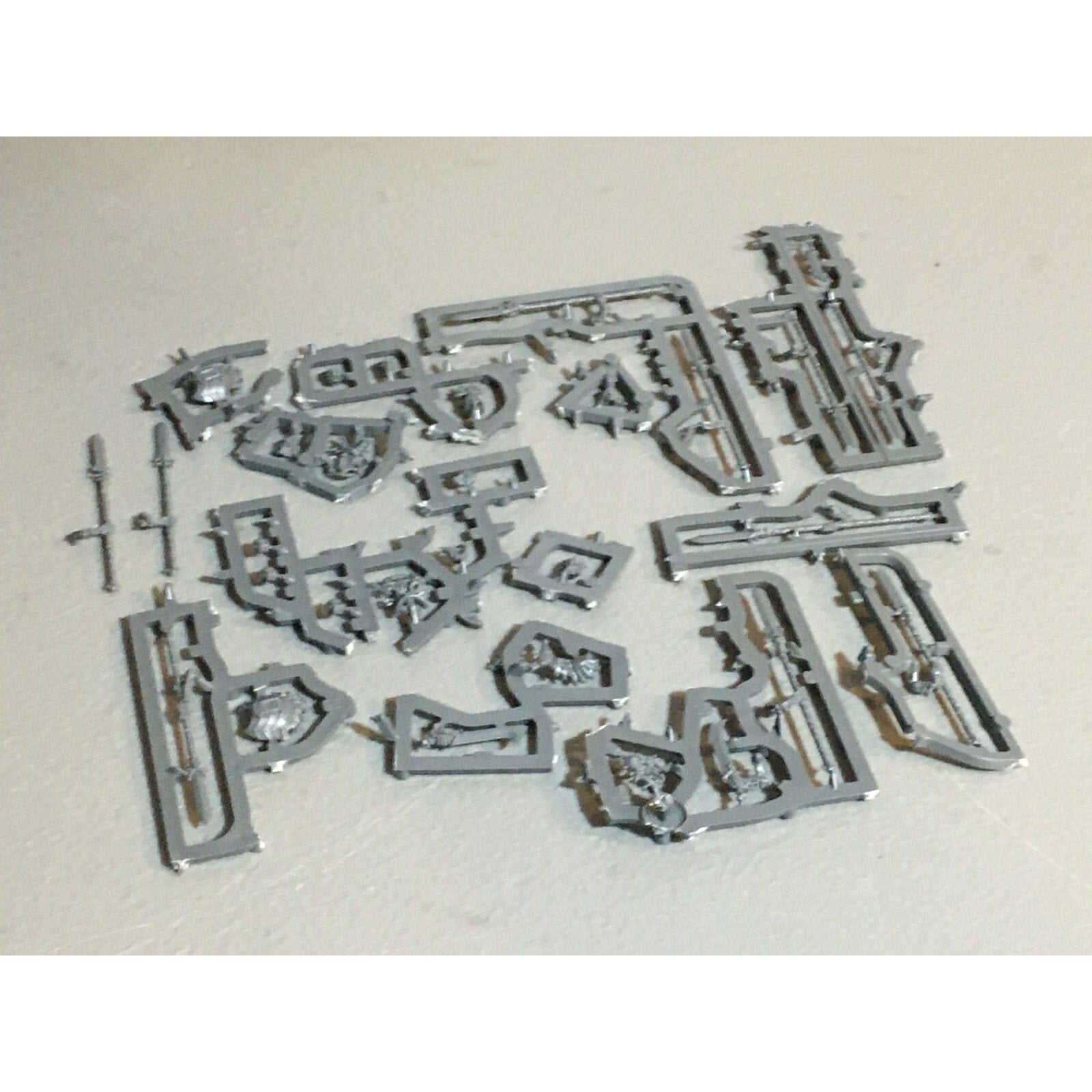 A23594 WARHAMMER AOS OSSIARCH BONEREAPERS BITS ON SPRUE LOT MORTEK GUARD GW