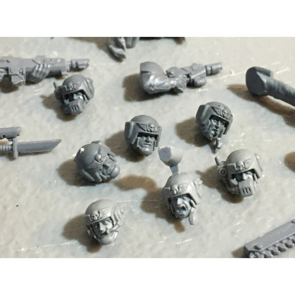 A23206 WARHAMMER 40K IG IMPERIAL ASTRA BITS LOT MIXED HEAD ARM GW GAMES WORKSHOP