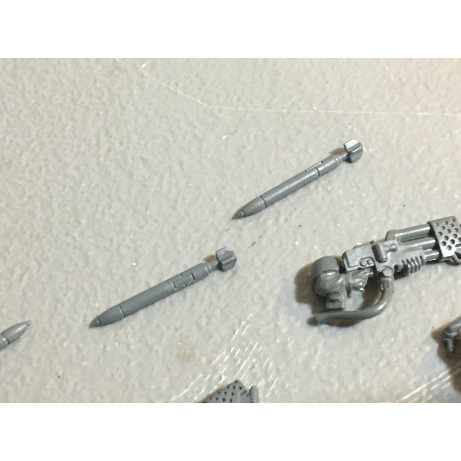 A17843 WARHAMMER 40K ASTRA IG GUARD CADIAN SPECIAL & HEAVY WEAPONS BITS LOT GW