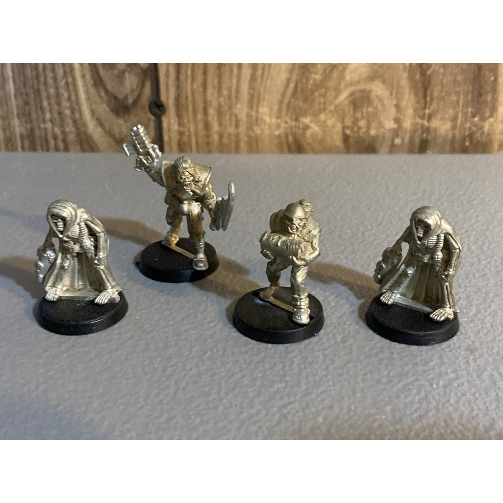 A31442 WARZONE MUTANT CHRONICLES TARGET HHG METAL DARK LEGION UNDEAD WEAPON CREW