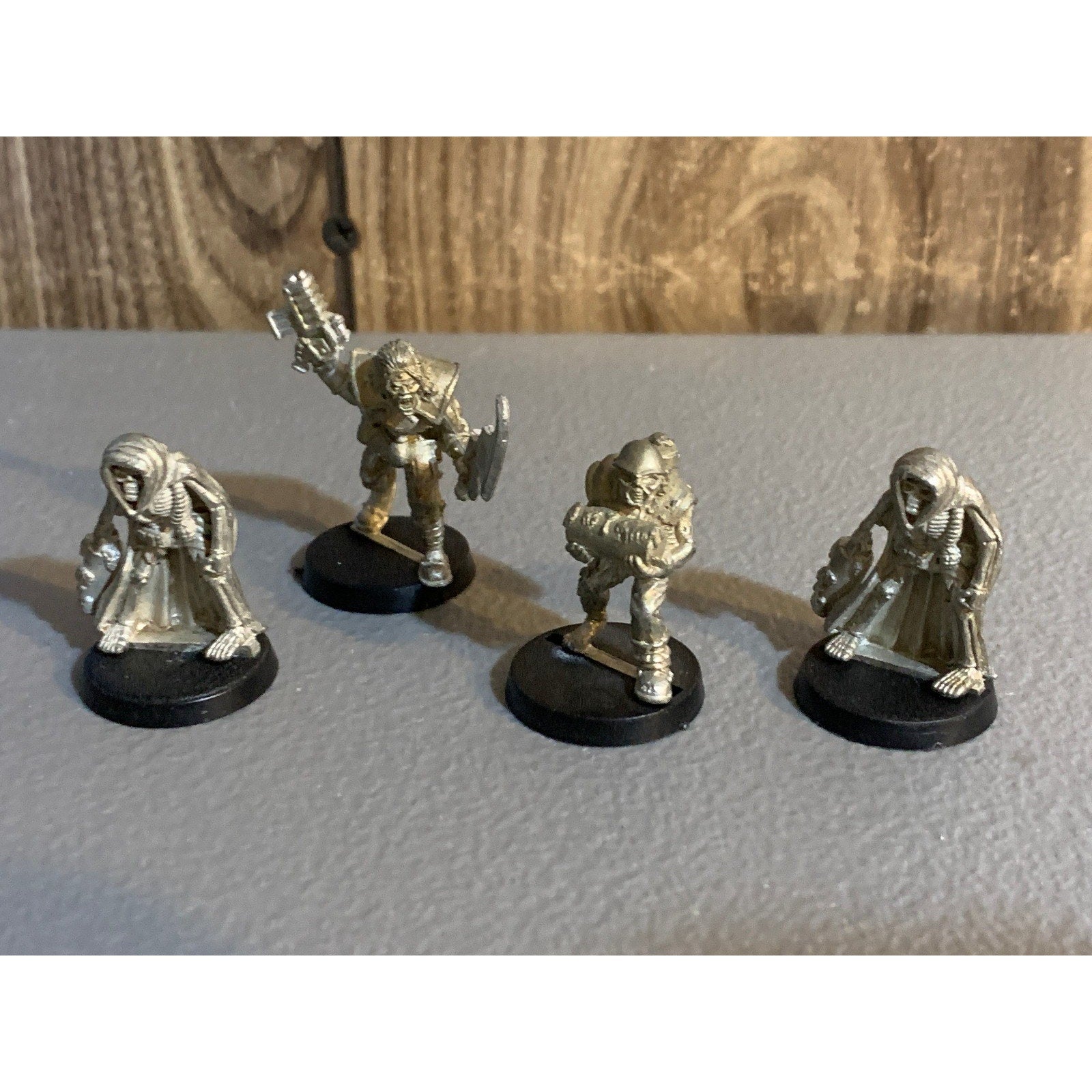 A31442 WARZONE MUTANT CHRONICLES TARGET HHG METAL DARK LEGION UNDEAD WEAPON CREW