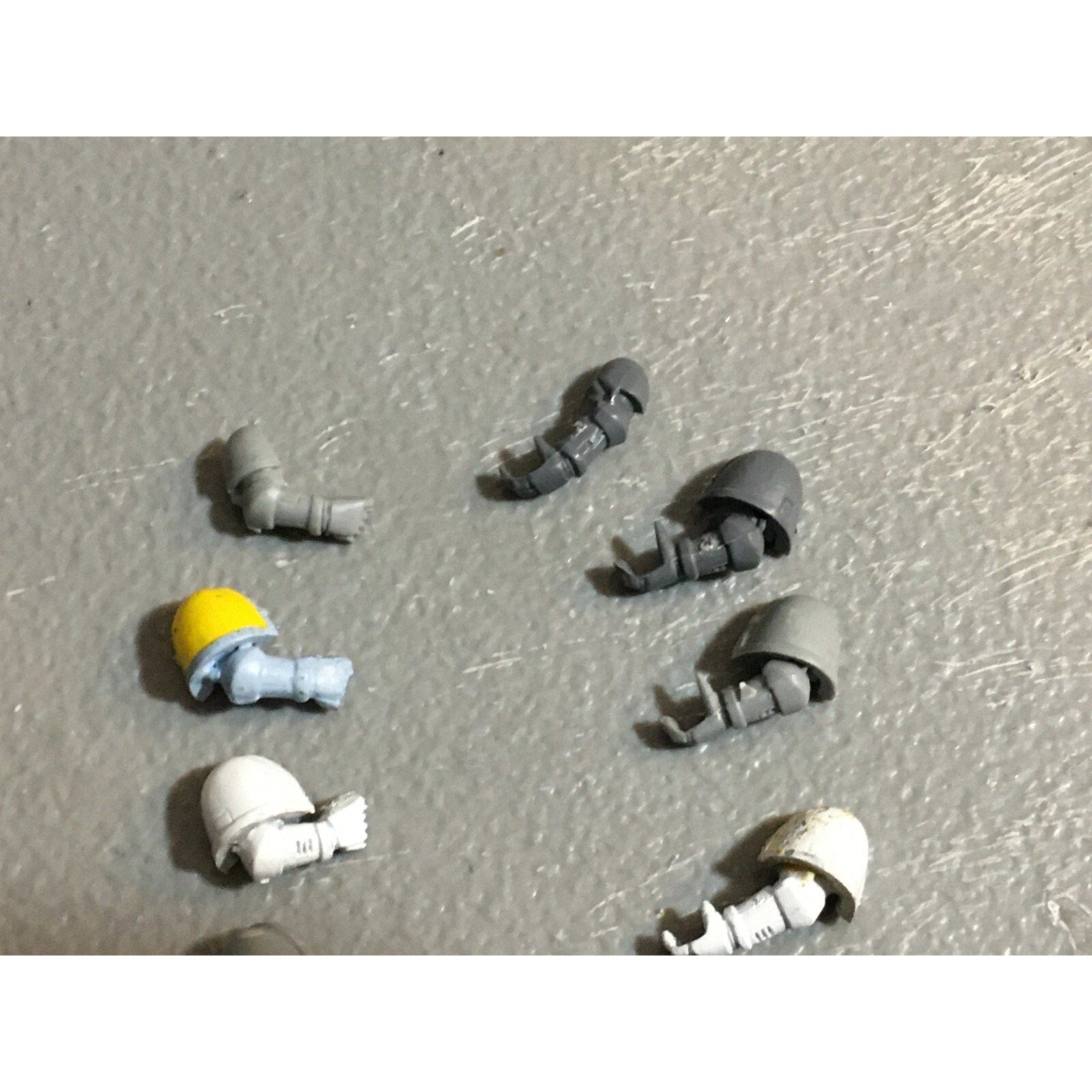 A23083 WARHAMMER 40K SPACE MARINES BITS LOT ARMS GAMES WORKSHOP GW
