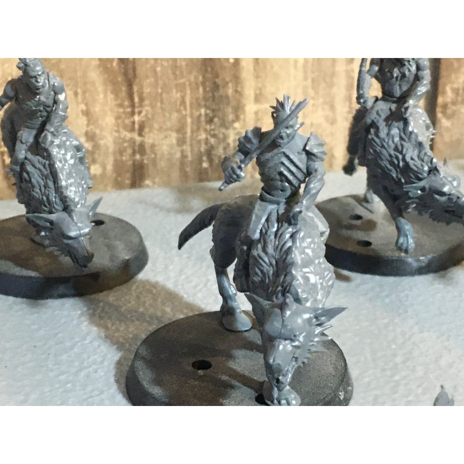 A30329 LOTR LORD OF THE RINGS GW GAMES WORKSHOP HUNTER ORCS ON FELL WARGS