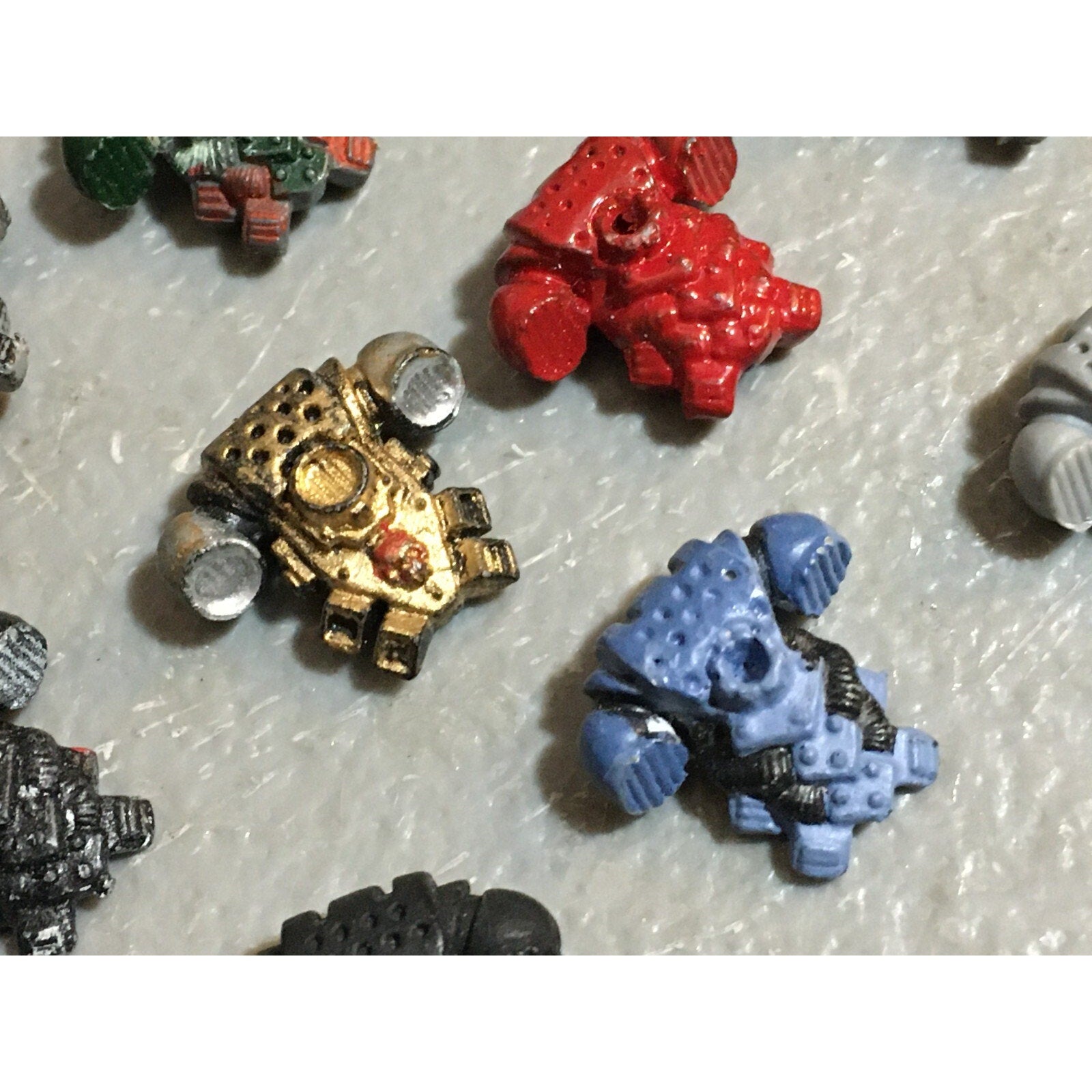 A23260 WARHAMMER 40K SPACE MARINES ROGUE TRADER BITS LOT BACKPACKS SOME CLOGD GW
