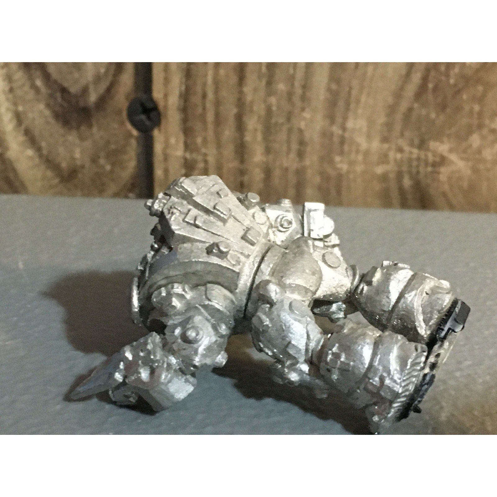 A30058 UNKNOWN METAL TABLE TOP SCI-FI POWER SUIT ARMOR SOLDIER WAR GAMES METAL