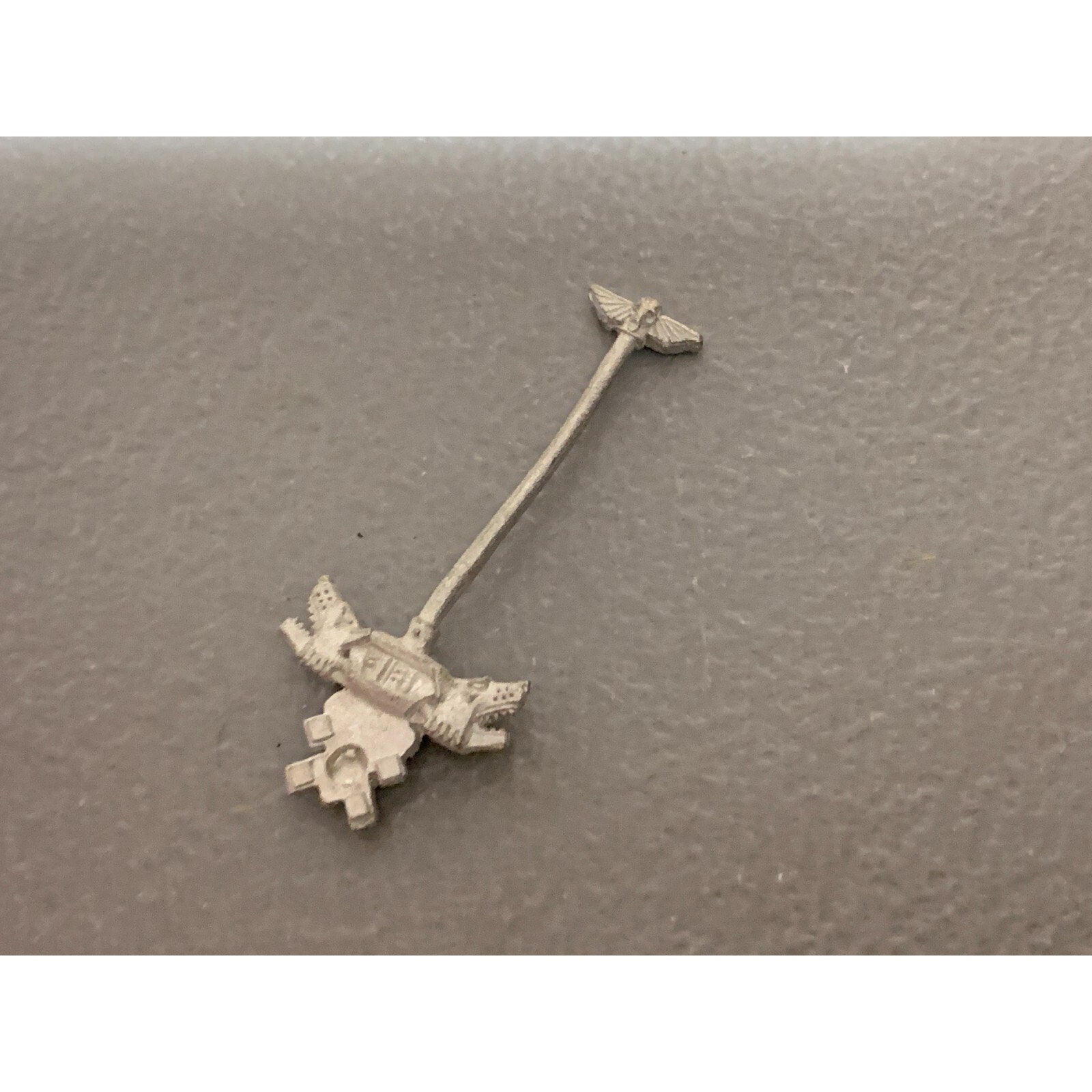 A17724 WARHAMMER 40K SPACE MARINES WOLVES METAL BANNER BACKPACK GW OOP