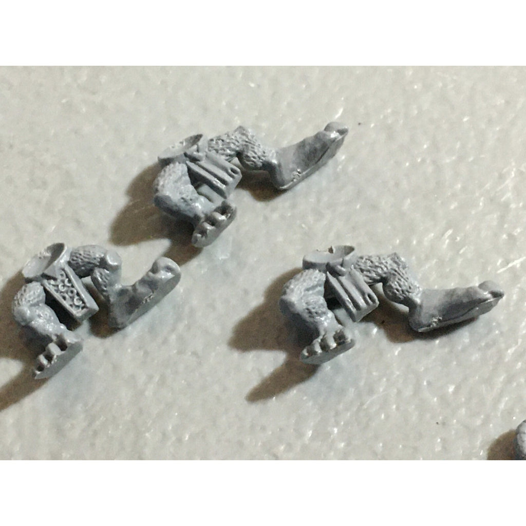 A22303 WARHAMMER FANTASY SKAVEN BITS LOT TORSOS LEGS TAILS GAMES WORKSHOP GW