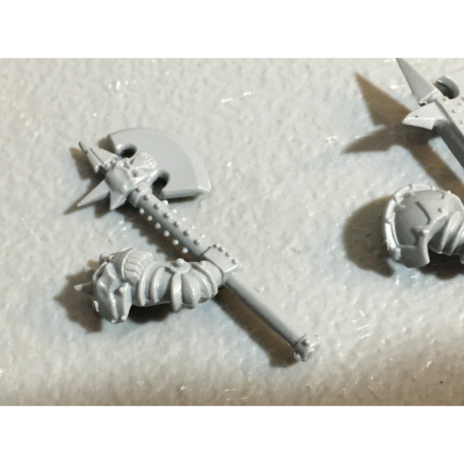 A23066 WARHAMMER FANTASY CHAOS MORTALS BITS LOT WARRIORS OOP GAMES WORKSHOP GW