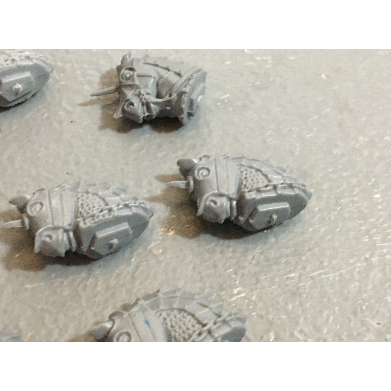 A20092 WARHAMMER FANTASY THE EMPIRE HORSE BITS LOT HEADS GAMES WORKSHOP