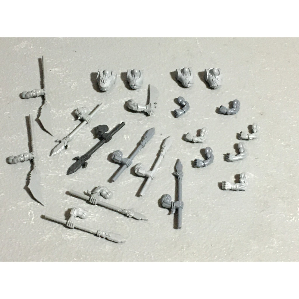 A22614 WARHAMMER FANTASY ORCS & GOBLINS BITS LOT ORC MIXED GAMES WORKSHOP GW