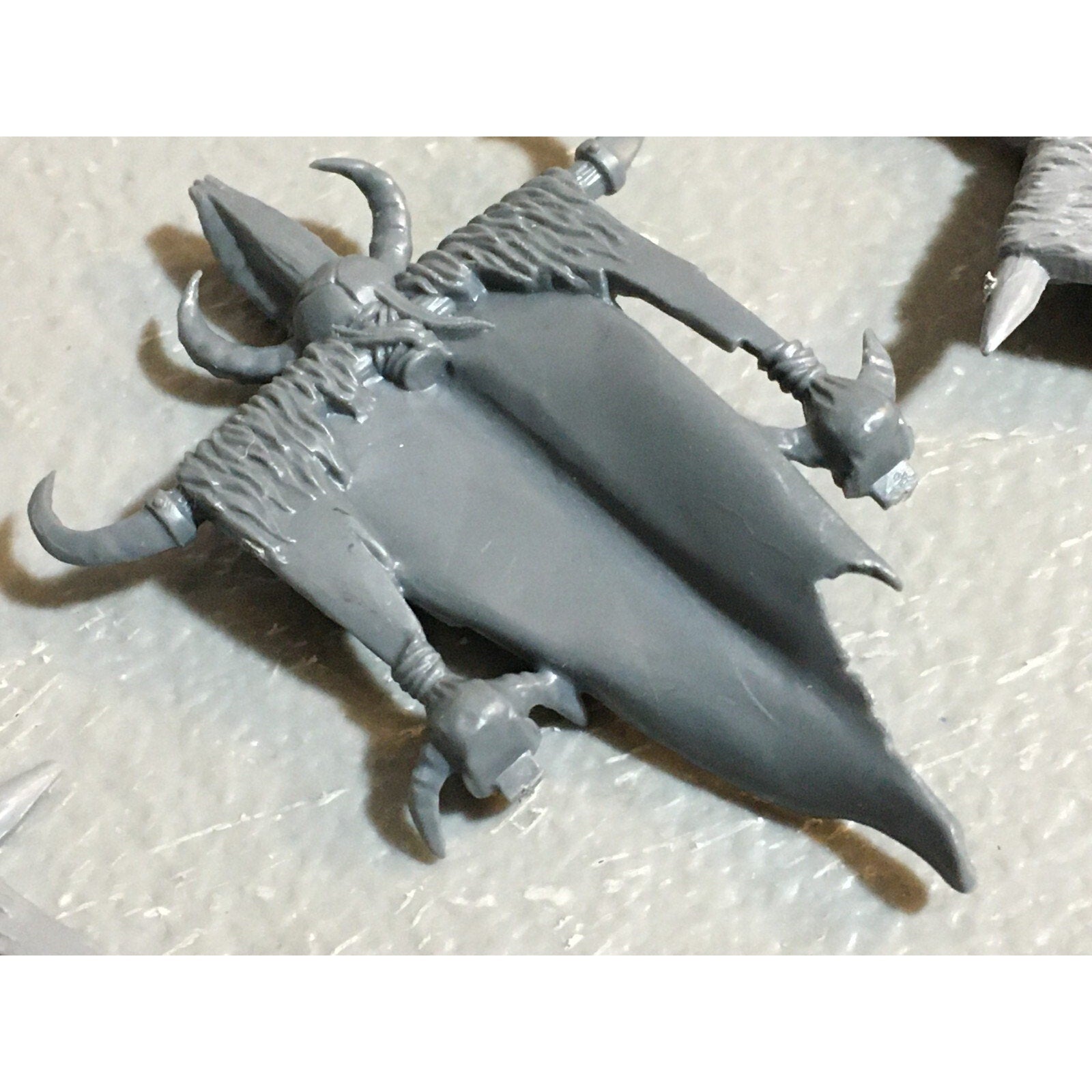 A23246 WARHAMMER FANTASY CHAOS BEASTMEN BITS LOT COMMAND GAMES WORKSHOP GW