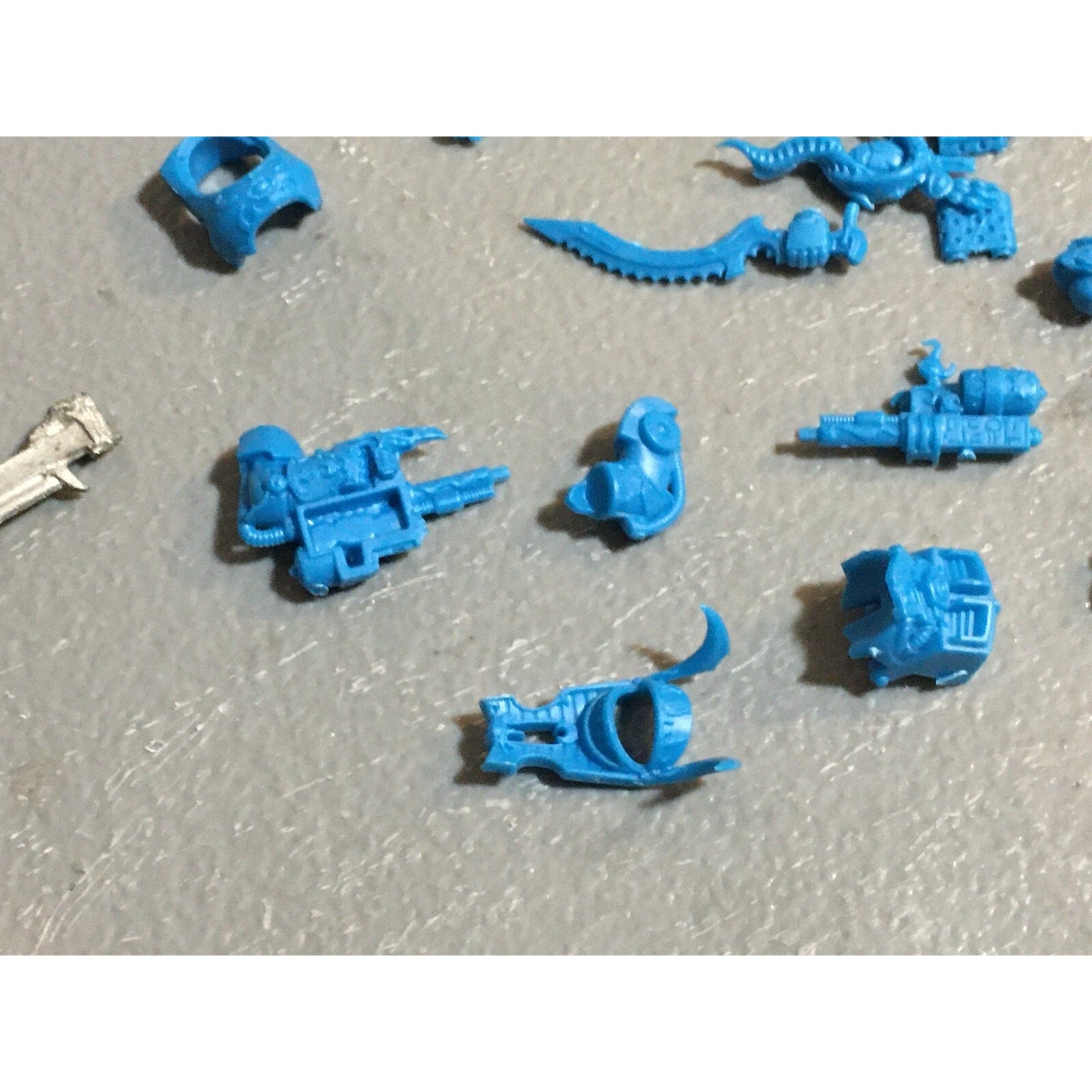 A16775 WARHAMMER 40K CHAOS SPACE MARINES SCARAB OCCULT BITS+ METAL NOISE BLASTER