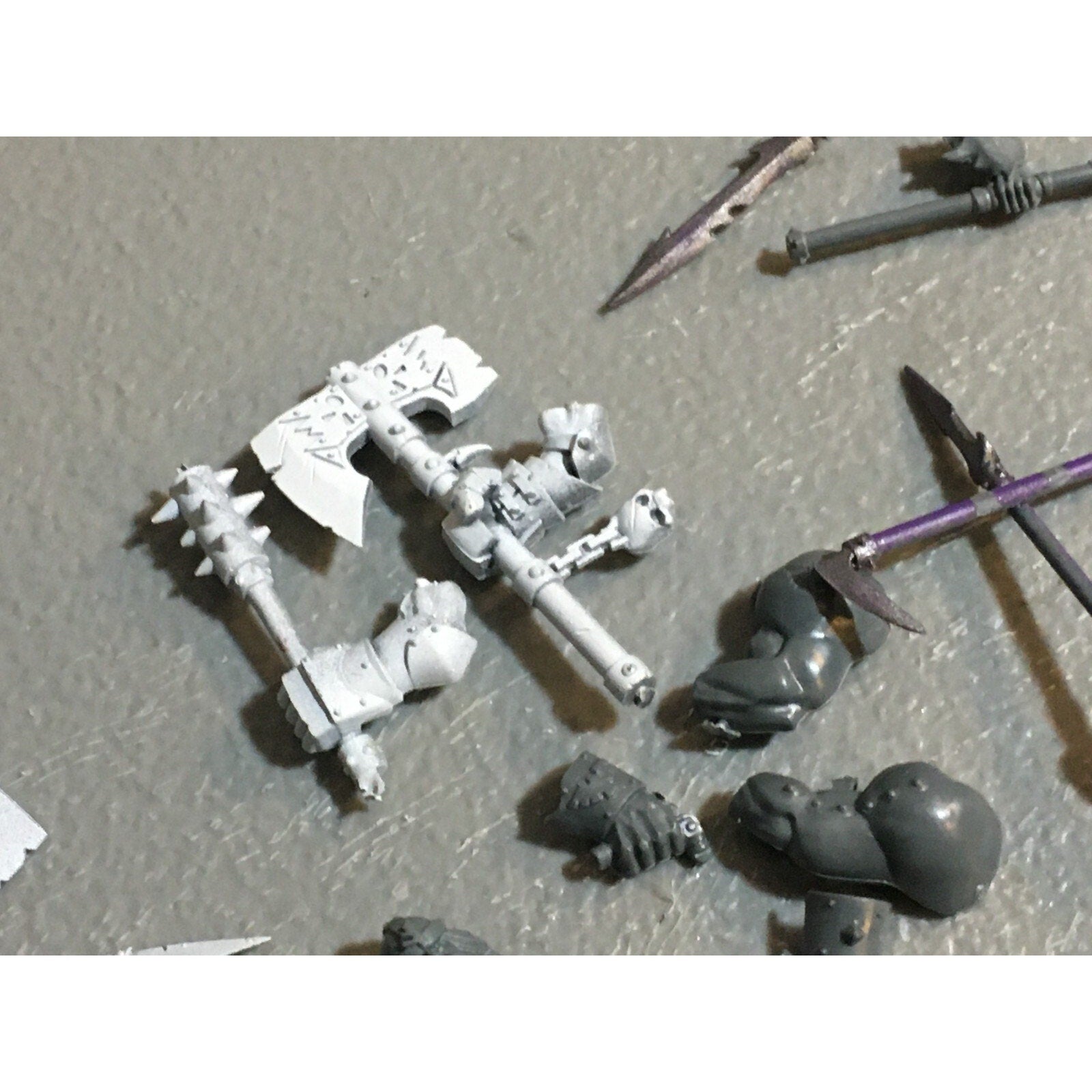 A18545 WARHAMMER FANTASY AOS MIXED BITS LOT OGRE ORC DARK ELVES DWARFS GW