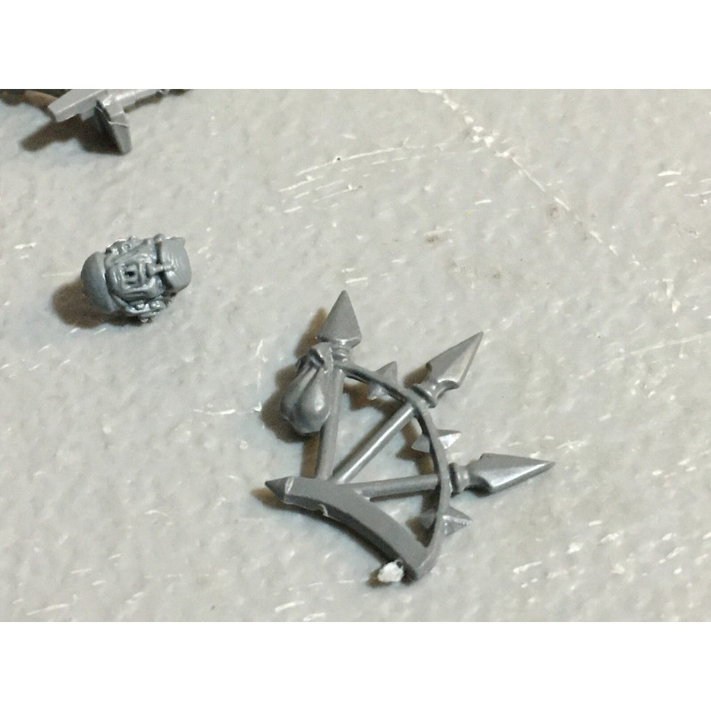 A23465 WARHAMMER 40K CHAOS SPACE MARINES BITS LOT MIXED VEHICLE ARMS GW