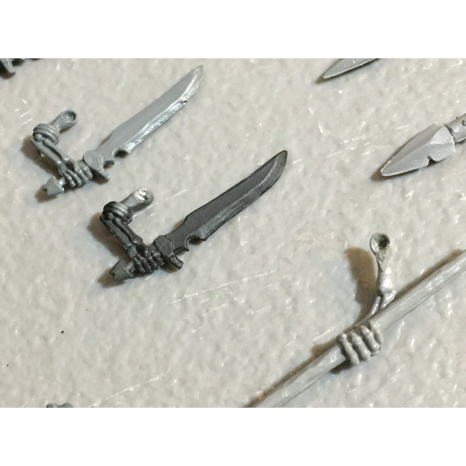 A23419 WARHAMMER FANTASY VAMPIRE COUNTS BITS LOT SKELETON WIGHT SPEAR SWORD ARMS
