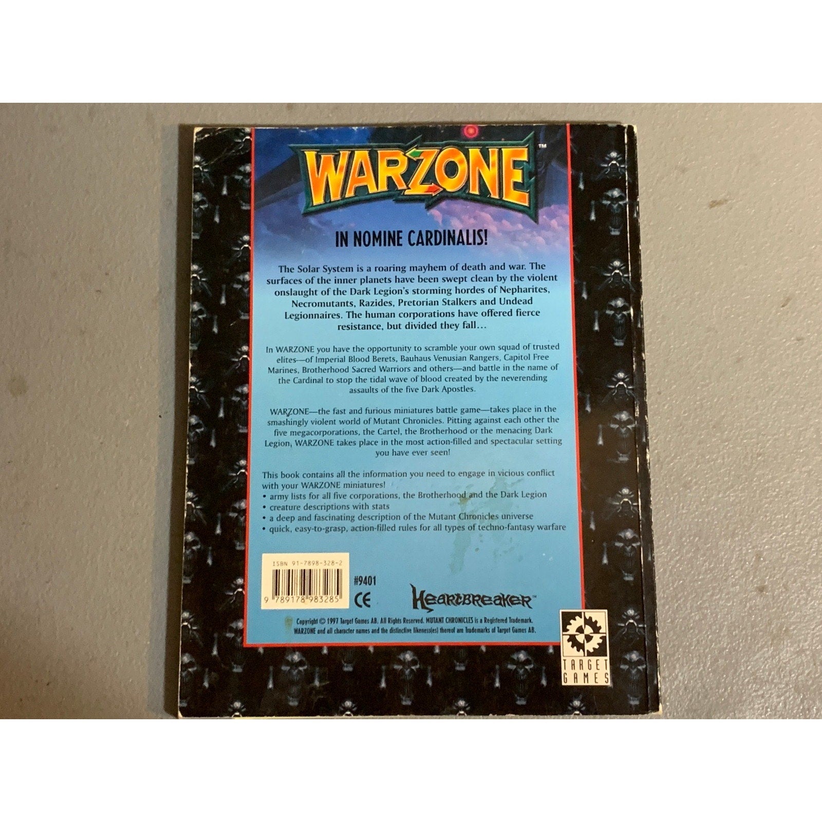 A31654 WARZONE MUTANT CH HHG ARMY BOOK PLAYED FAST AND FURIOUS MINIATURES BATTLE