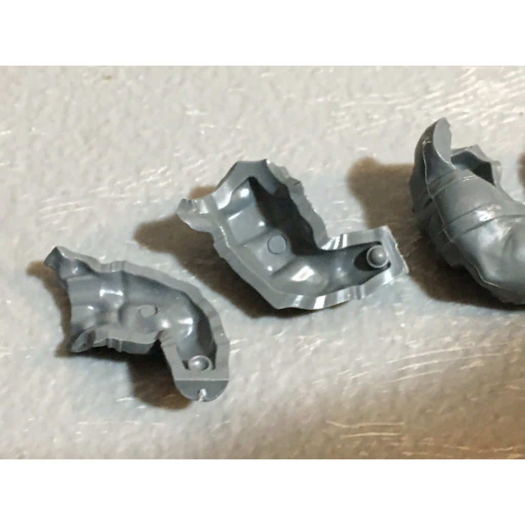 A23235 WARHAMMER FANTASY CHAOS BEASTMEN BITS LOT MINOTAUR HANDS ARMS GW