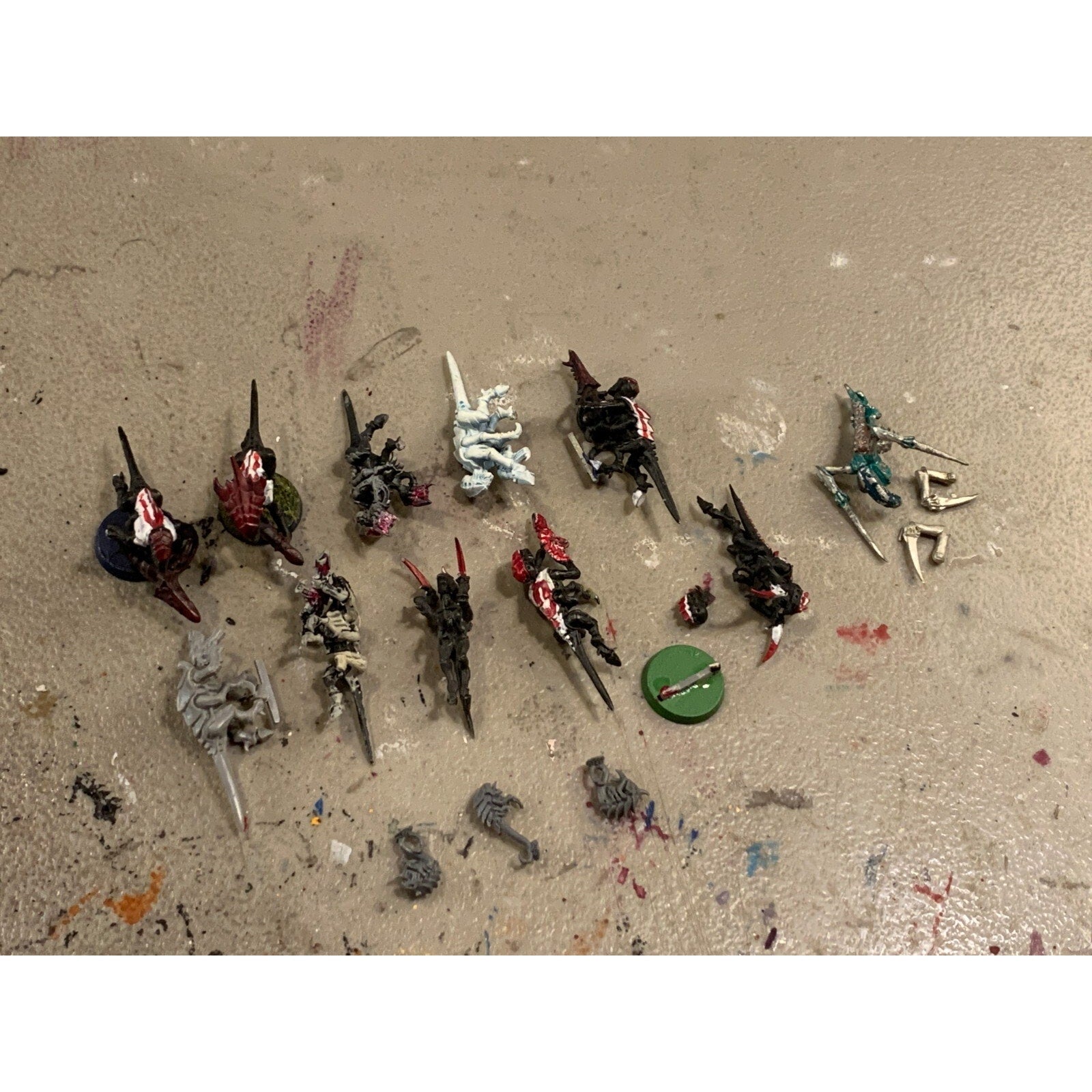 A23023 WARHAMMER 40K TYRANIDS BITS LOT INCOMPLETE GAUNTS RIPPER 1 METAL