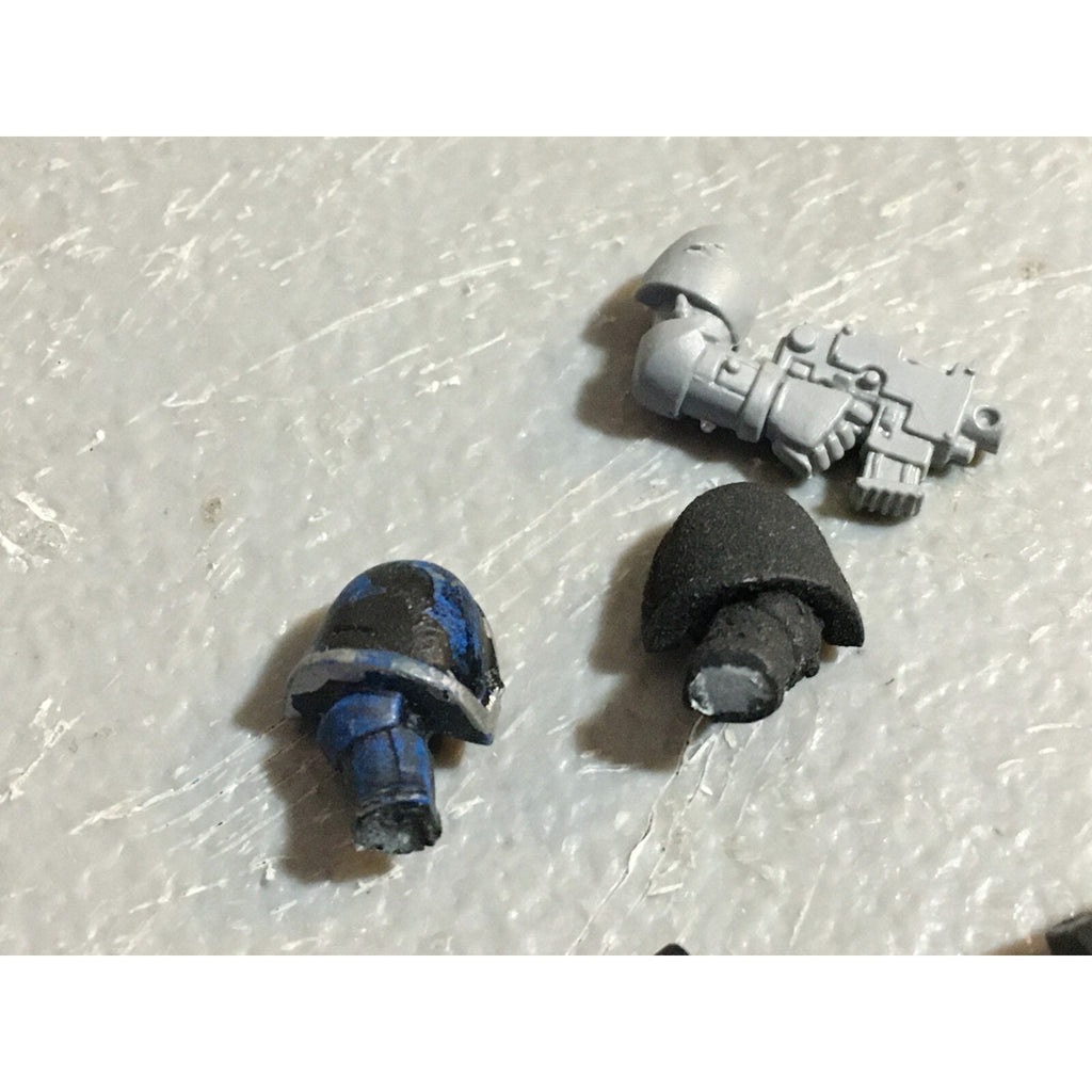 A23265 WARHAMMER 40K SPACE MARINES BITS LOT MIXED HEAVY BACKPACK MISSILE GW