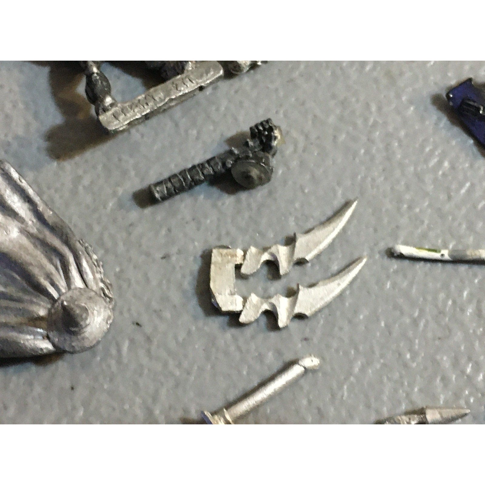 A32542 UNKNOWN MINIATURES ALL METAL BITS & INCOMPLETE LOT FANTASY