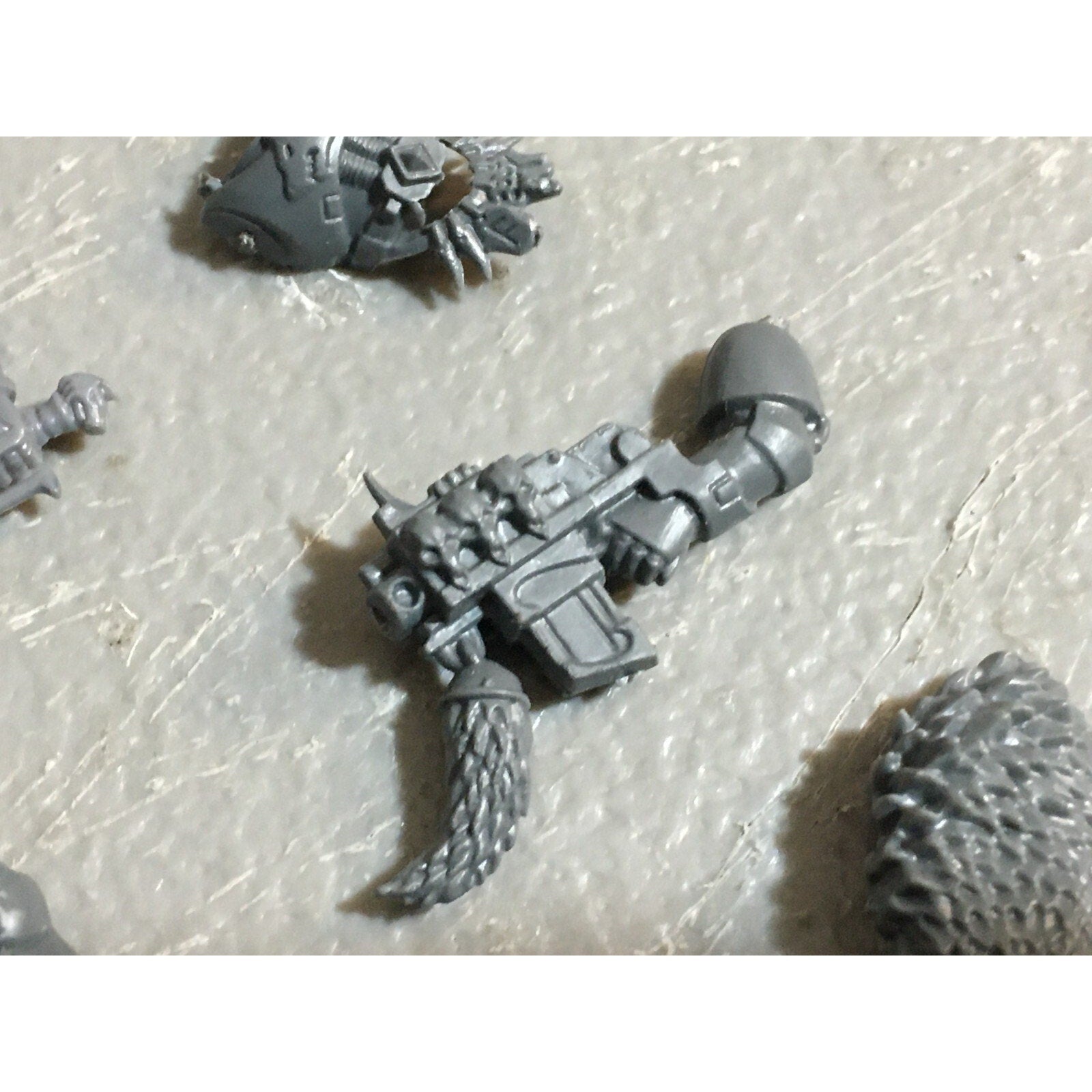 A23175 WARHAMMER 40K SPACE MARINES WOLVES BITS LOT MIXED GW GAMES WORKSHOP