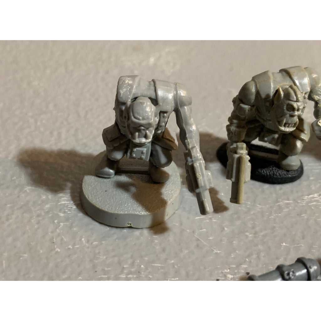 A23282 WARHAMMER 40K SPACE ORKS SOME OOP GUNS BOYZ RIDER PLASMA GW