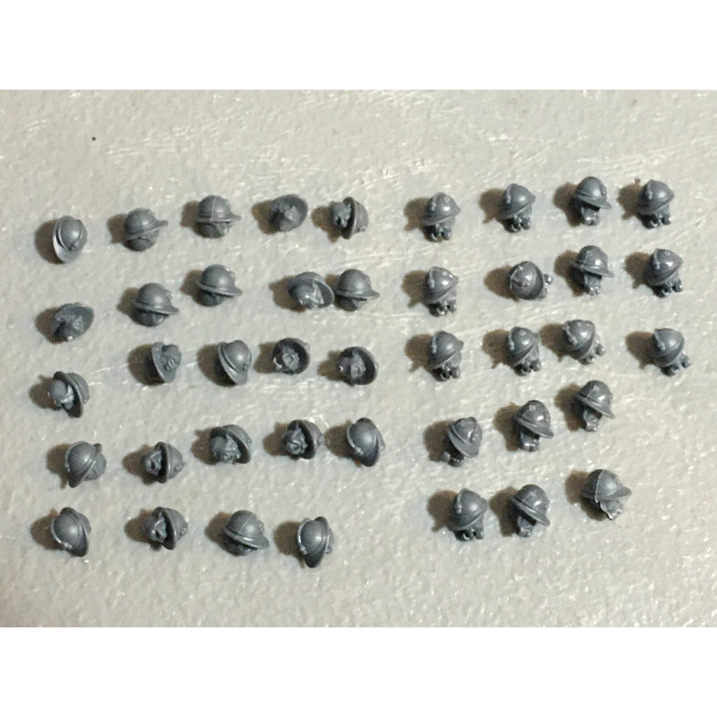 A23032 WARGAMES ATLANTIC HEADS FRENCH ADRIAN HELMET & GASMASK MM BITS LOT MINIS