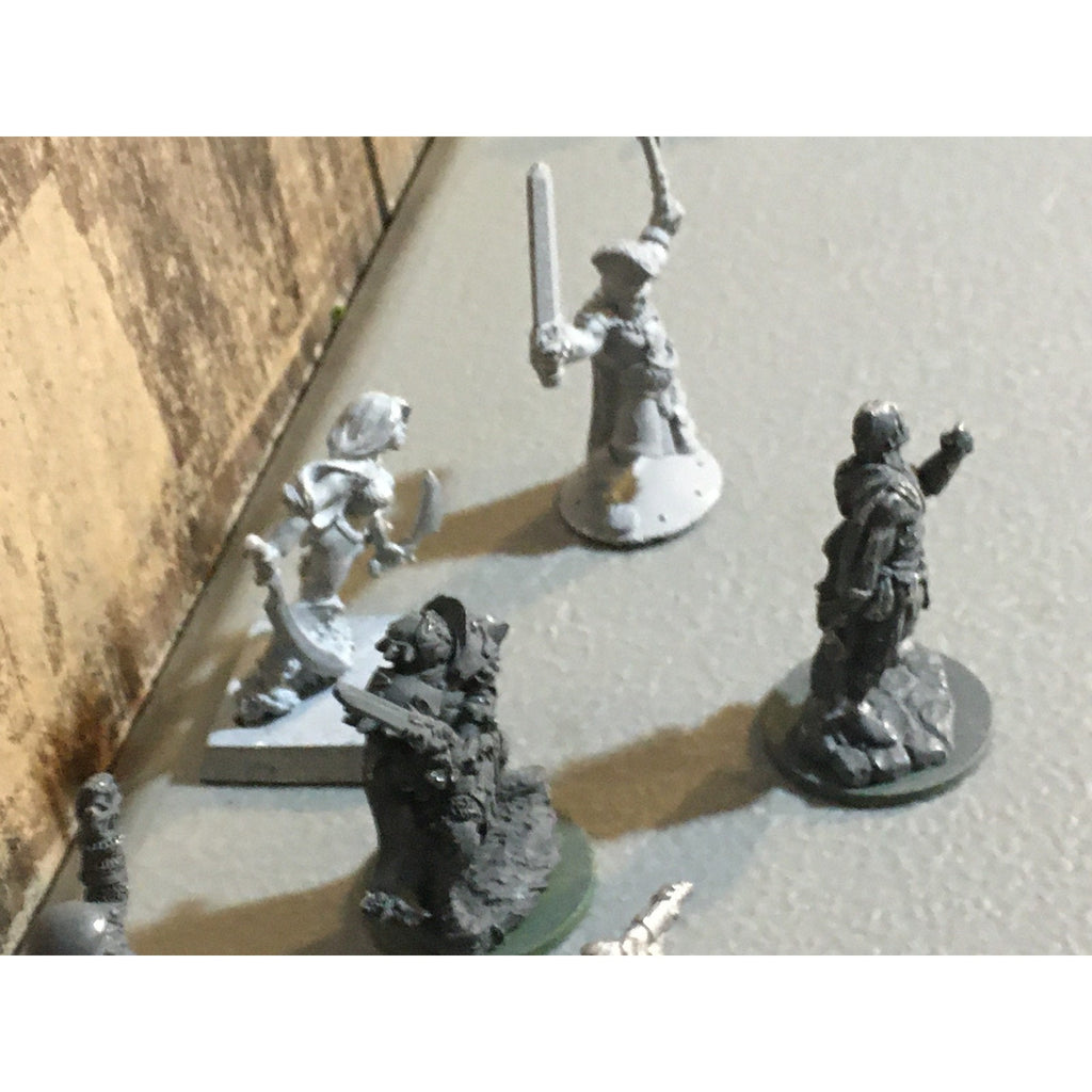A34019 UNKNOWN METAL MINIATURES MIXED HUMANS SOLDIER WARRIOR