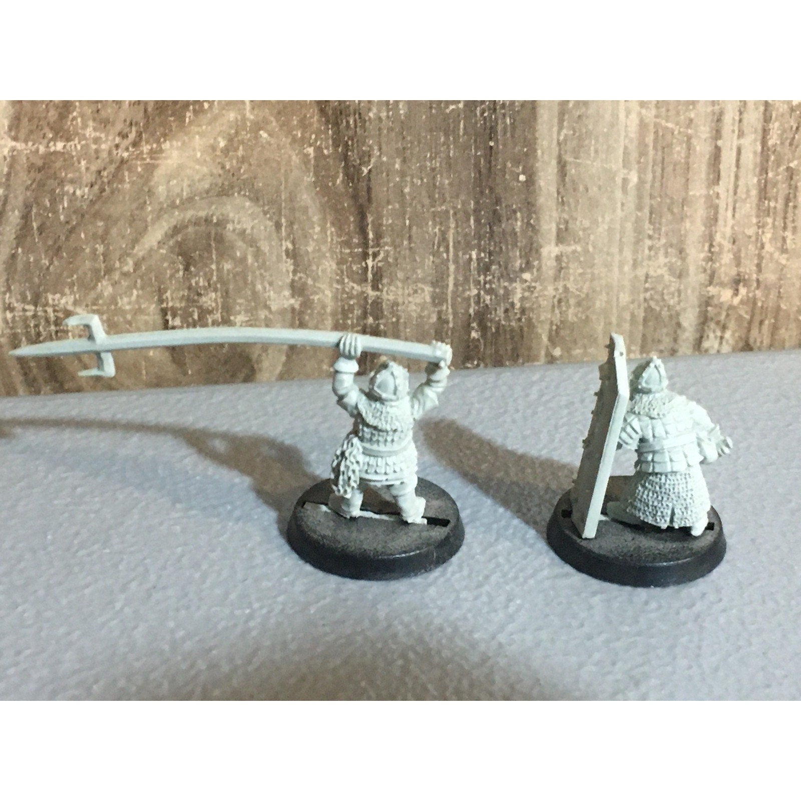 A30347 LOTR LORD OF THE RINGS GW GAMES WORKSHOP FINECAST DWARF VAULT WARDEN TEAM