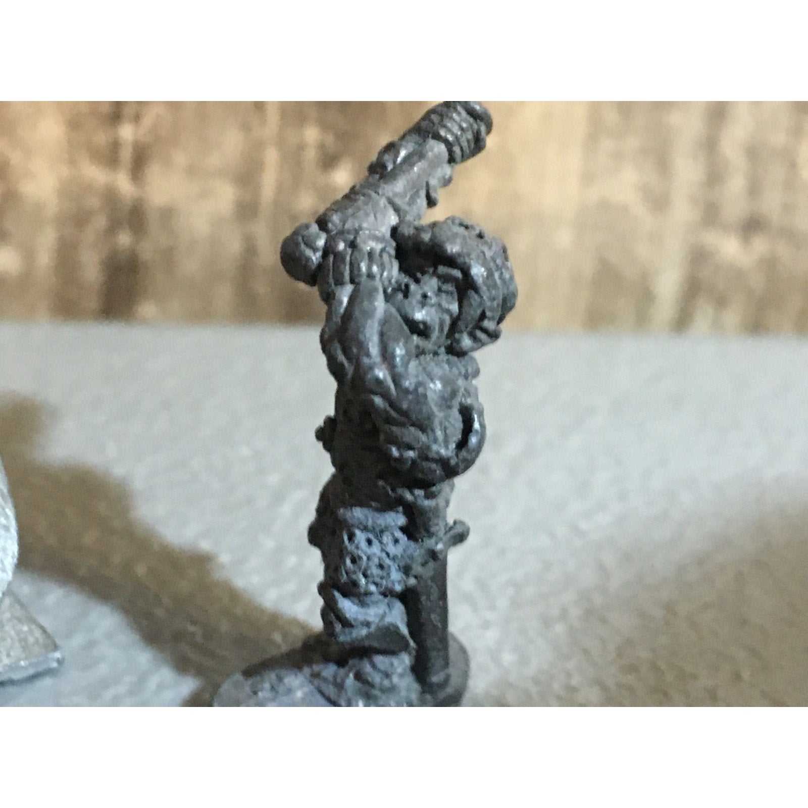 A32084 UNKNOWN METAL 2 PK MINIATURES FANTASY HALFLING ORC? WARRIOR INCOMPLETE
