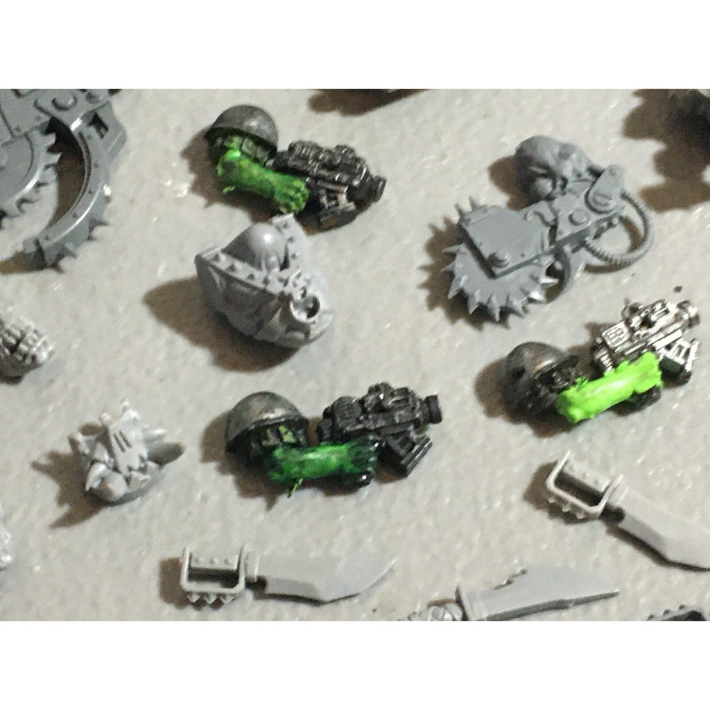 A22084 WARHAMMER 40K ORKS INCOMPLETE & BITS LOT GAMES WORKSHOP GW