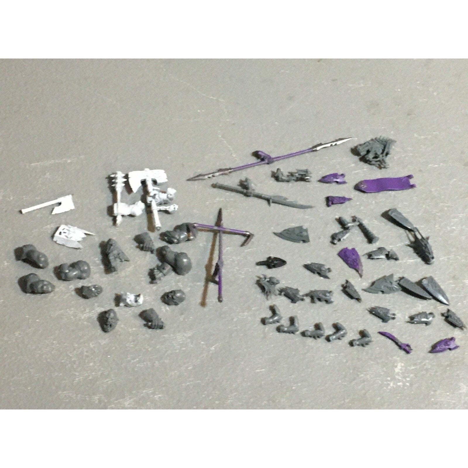 A18545 WARHAMMER FANTASY AOS MIXED BITS LOT OGRE ORC DARK ELVES DWARFS GW