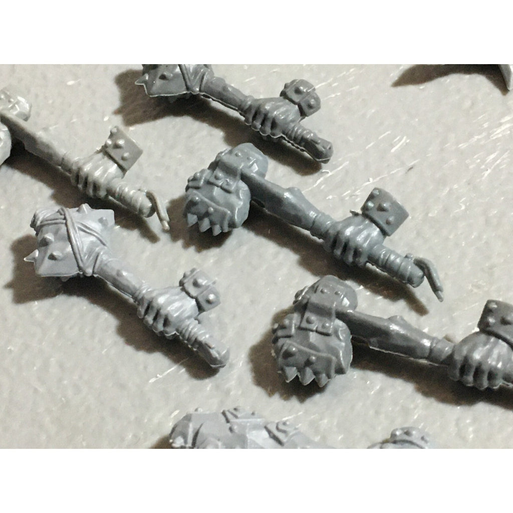A22581 WARHAMMER FANTASY OGRE KINGDOMS BITS LOT HANDS GAMES WORKSHOP GW