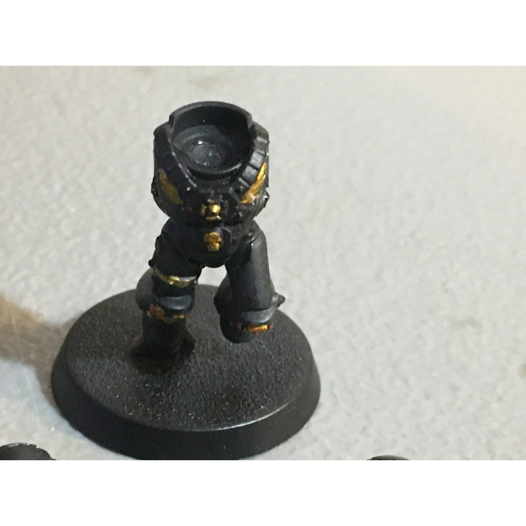 A33581 WARHAMMER 40K SPACE MARINES BITS LOT JUMP LEGS CHEST ARMS GW