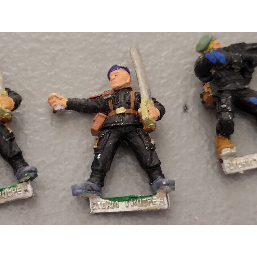 A19435 WARHAMMER 40K IG ASTRA GUARD STORMTROOPER 3 PK NO BACKPACKS MISS 1 PISTOL