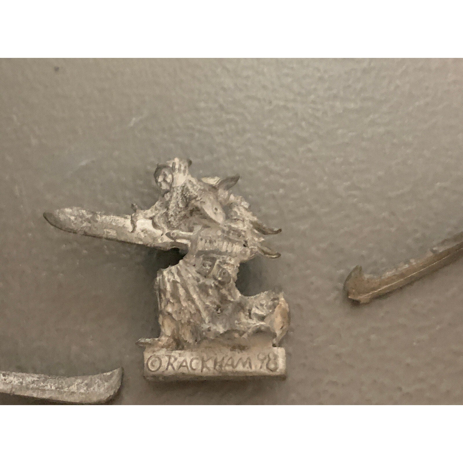 A10492 RACKHAM CONFRONTATION METAL OOP SKELETON WARRIORS