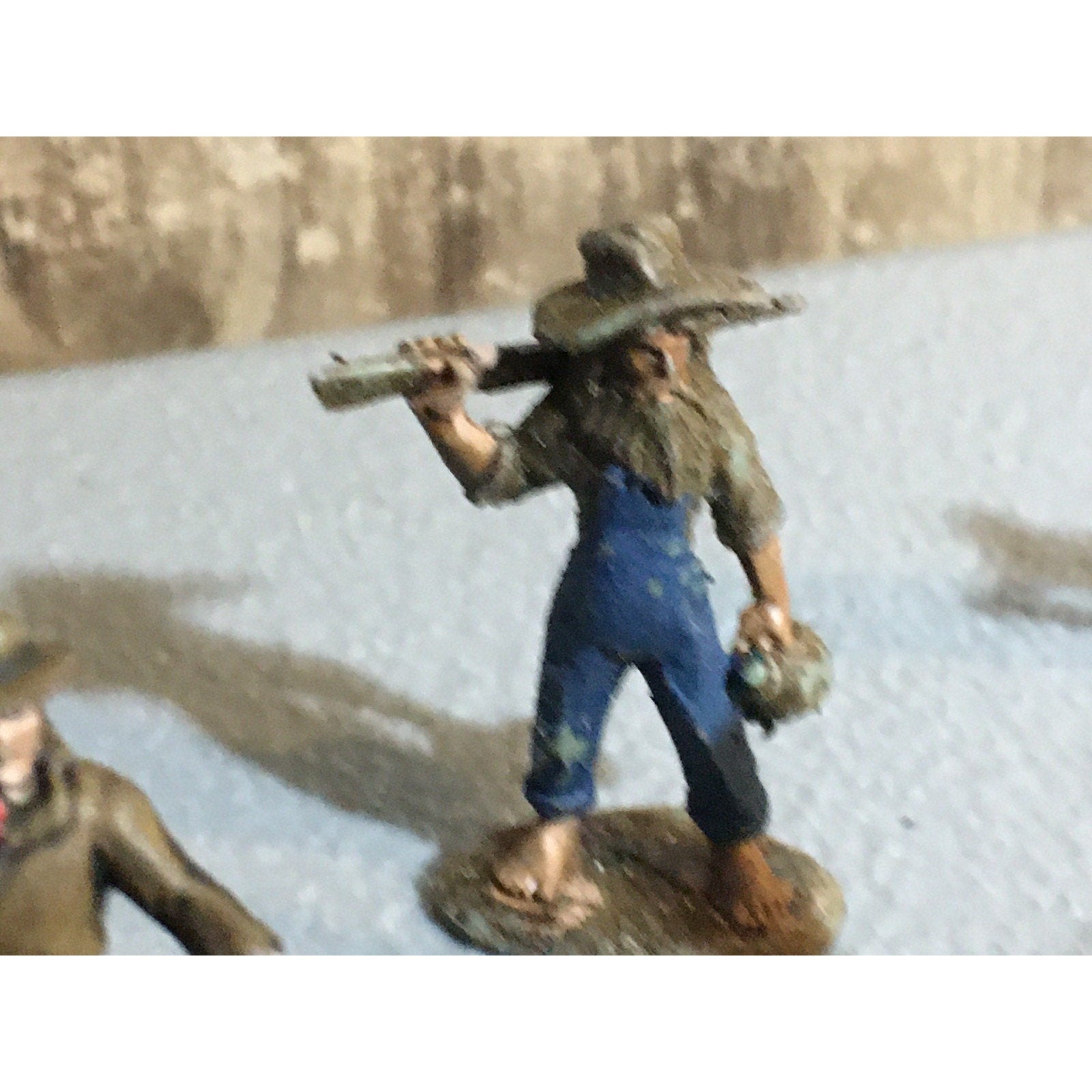 A30875 REAPER MINIATURES RMP HUMANS DETECTIVE FARMER PILOT