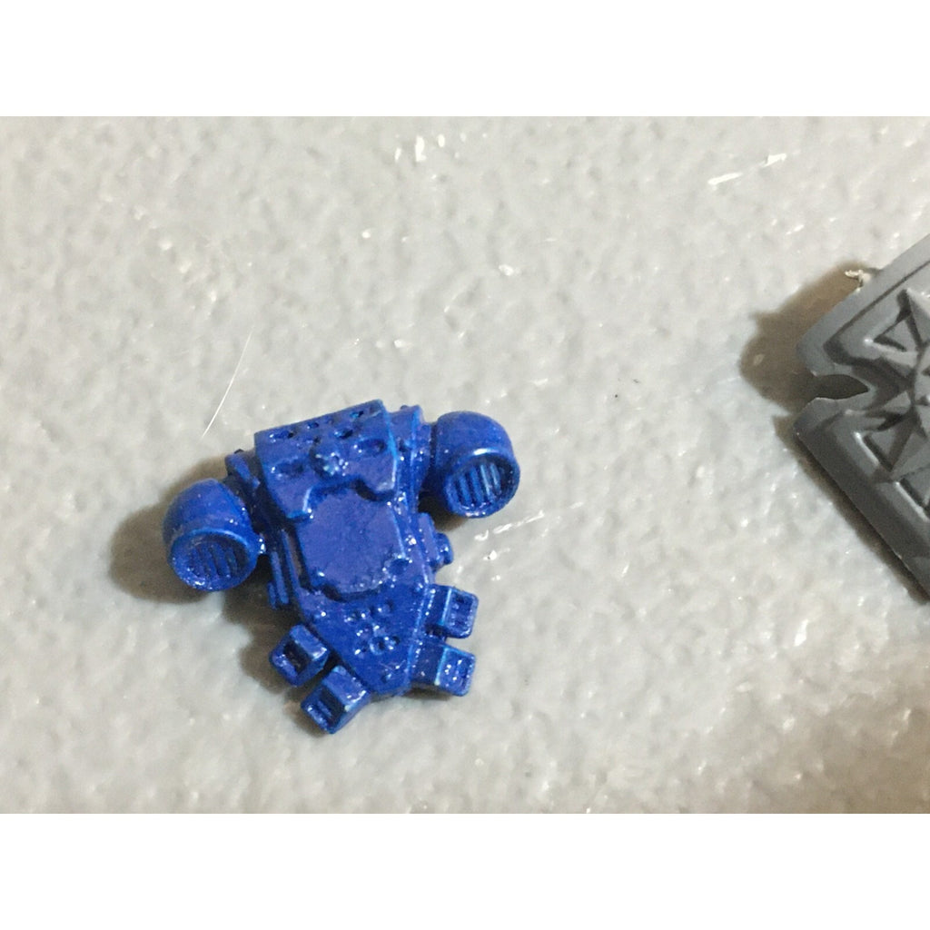 A22989 WARHAMMER 40K SPACE MARINES BITS LOT SWORDS FISTS POWER GW GAMES WORKSHOP