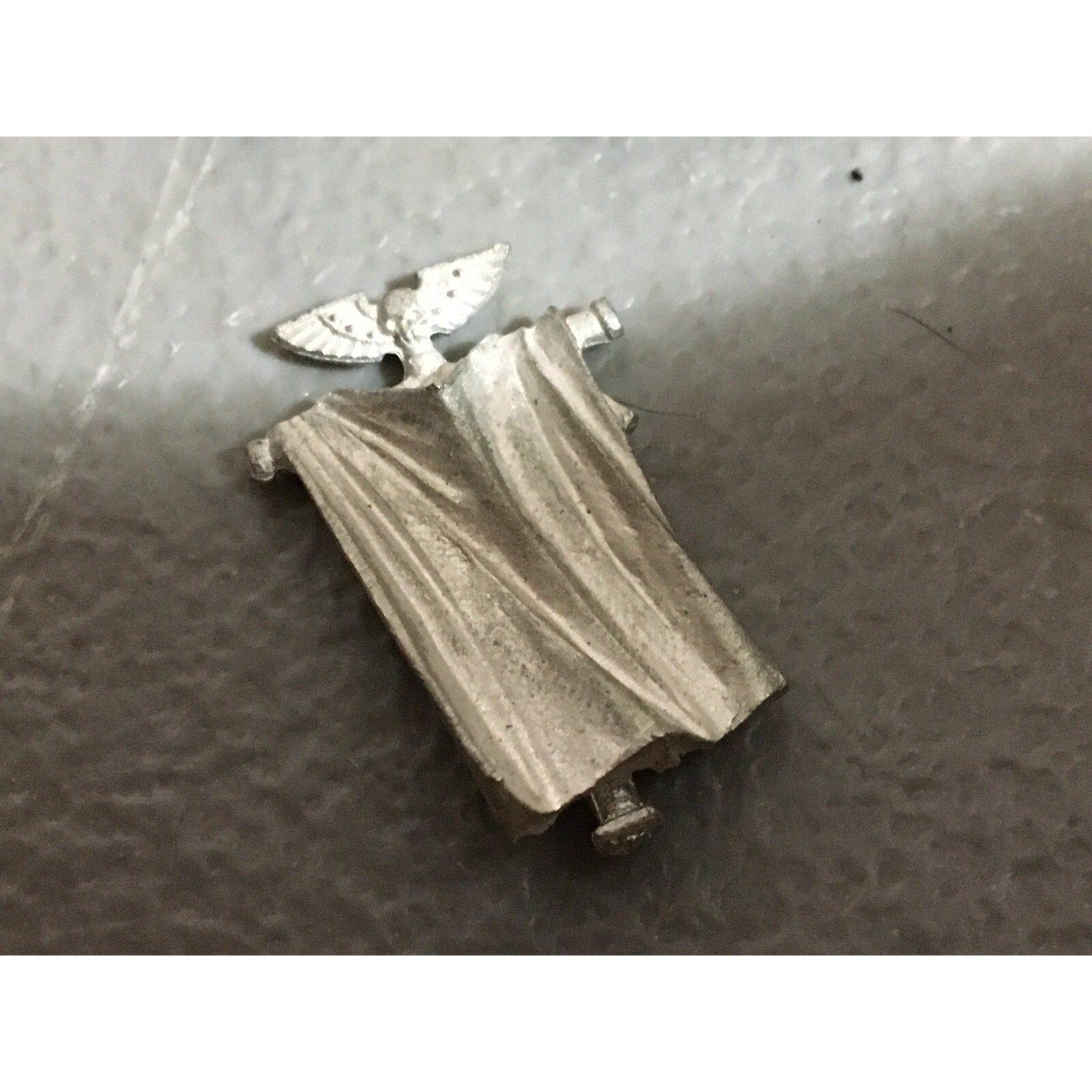 A20128 WARHAMMER 40K SPACE MARINES METAL ARM BITS LOT GAMES WORKSHOP