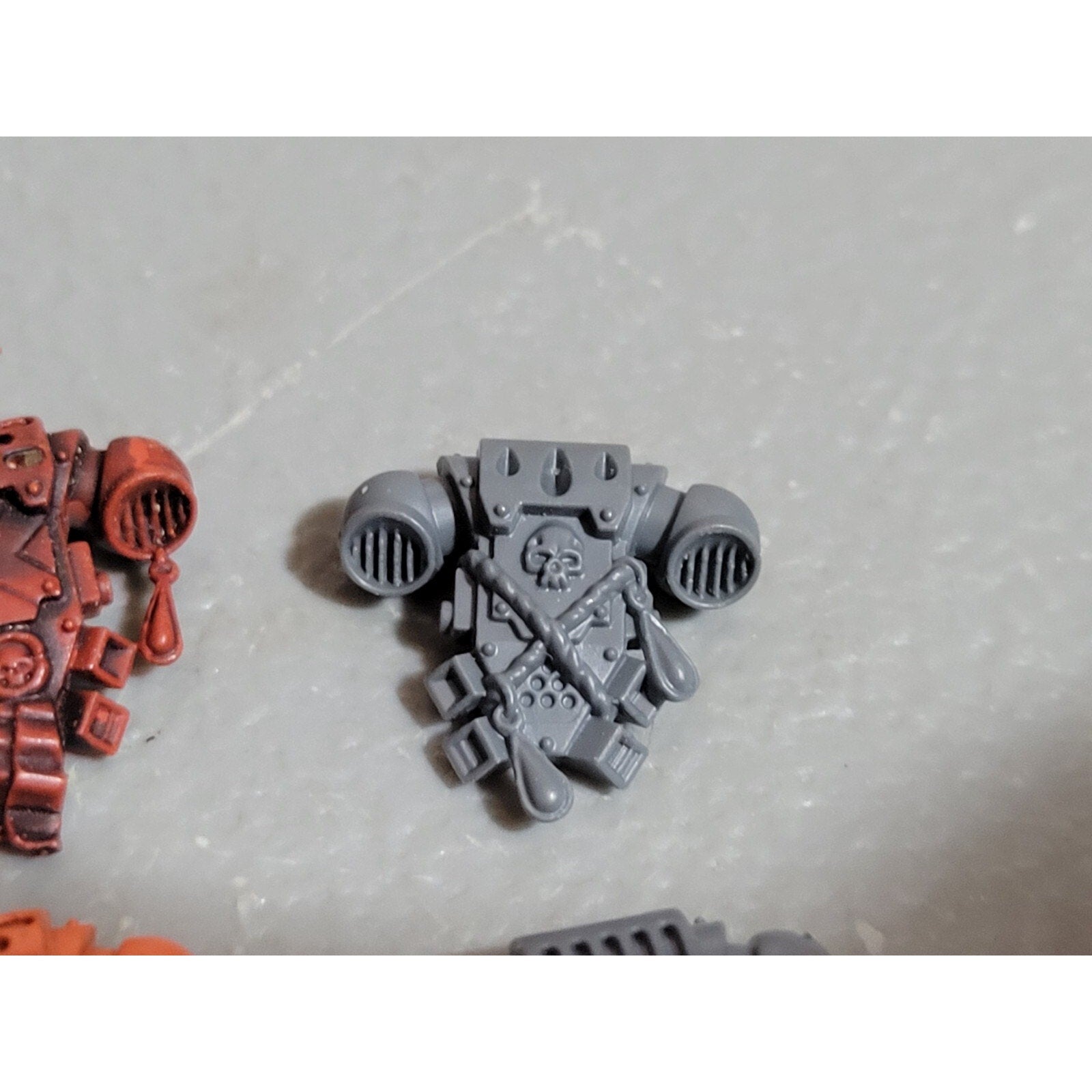 A19067 WARHAMMER 40K SPACE MARINES BLOOD ANGELS BACKPACK 11 PK BITS LOT