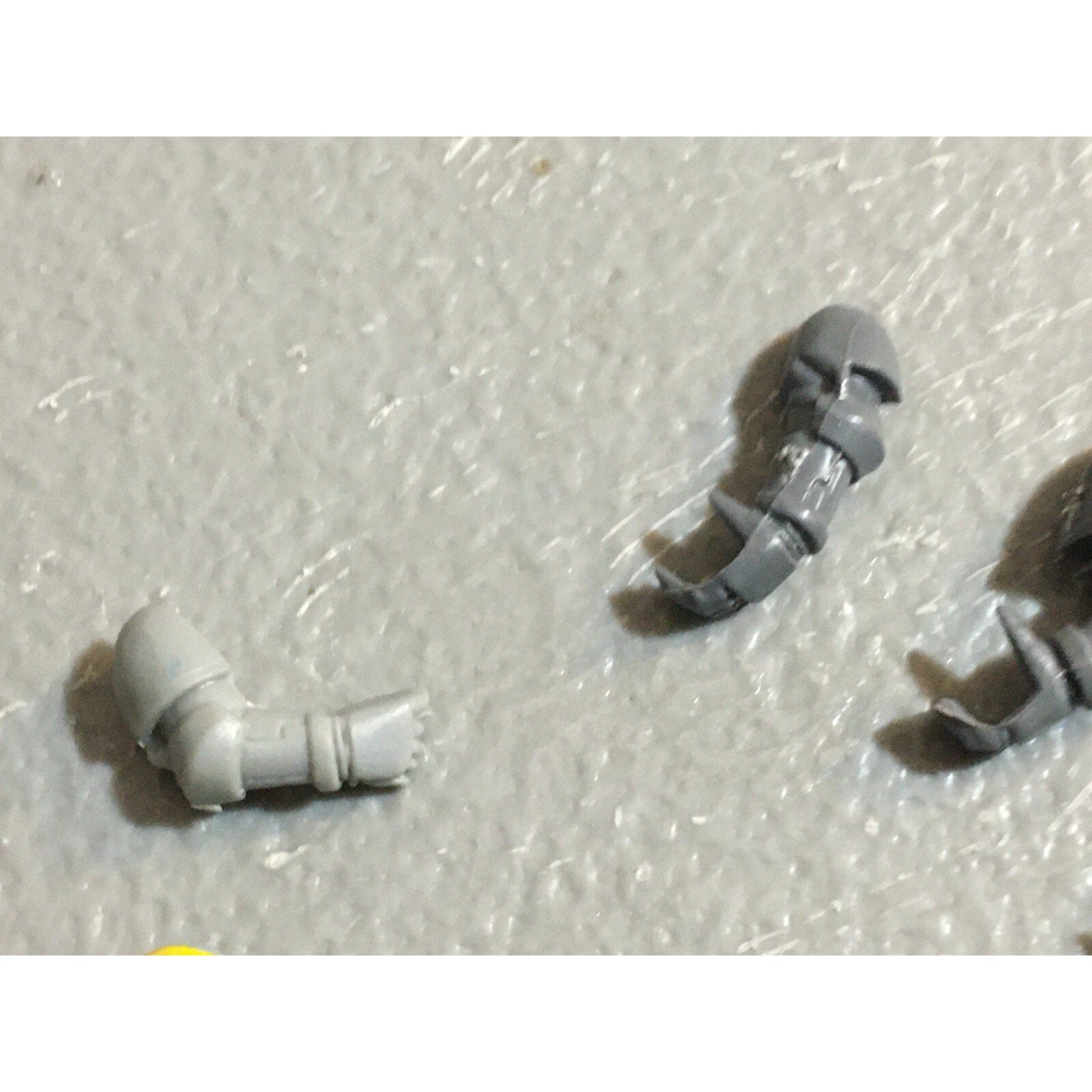 A23083 WARHAMMER 40K SPACE MARINES BITS LOT ARMS GAMES WORKSHOP GW
