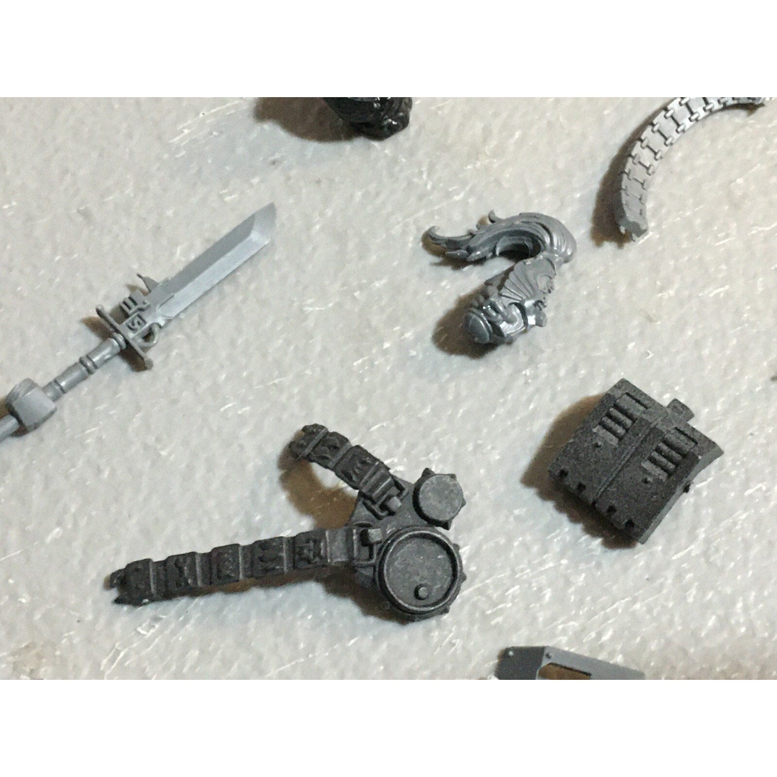 A23464 WARHAMMER 40K SPACE MARINES BITS LOT MIXED VEHICLE HEAVY GAMES WORKSHOP