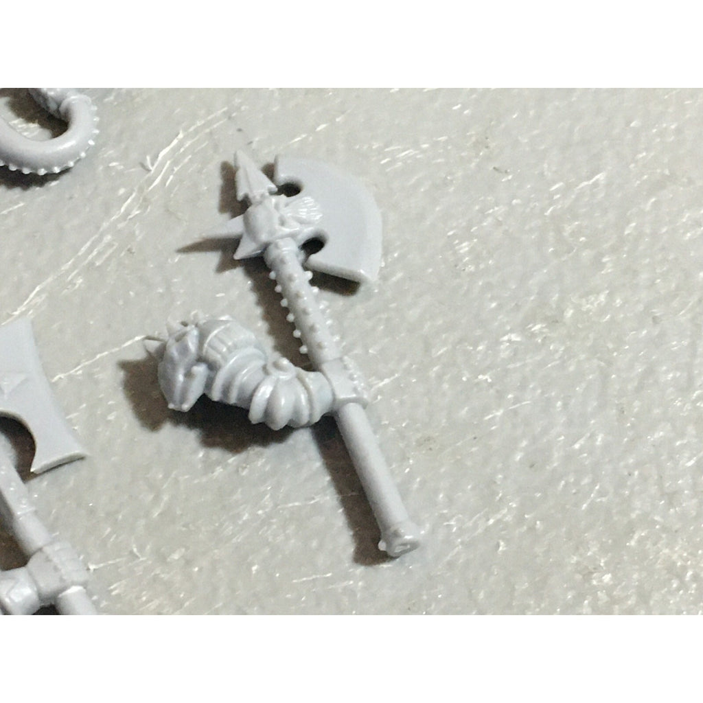 A22251 WARHAMMER FANTASY CHAOS MORTALS BITS LOT WARRIORS KNIGHTS WEAPONS GW OOP