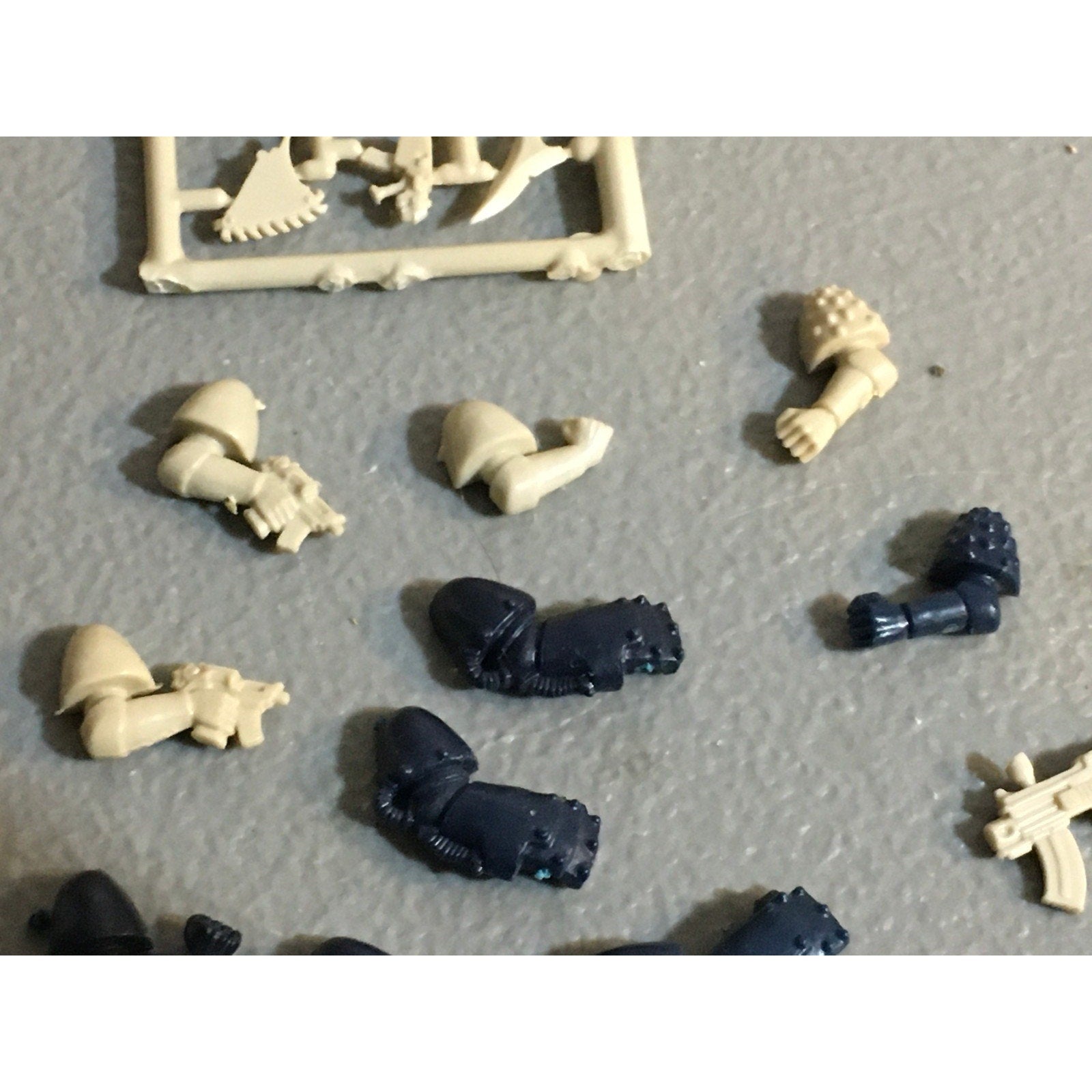 A30752 WARHAMMER 40K SPACE MARINES RTB01 BITS LOT ROGUE TRADER ARMS BLADE GW