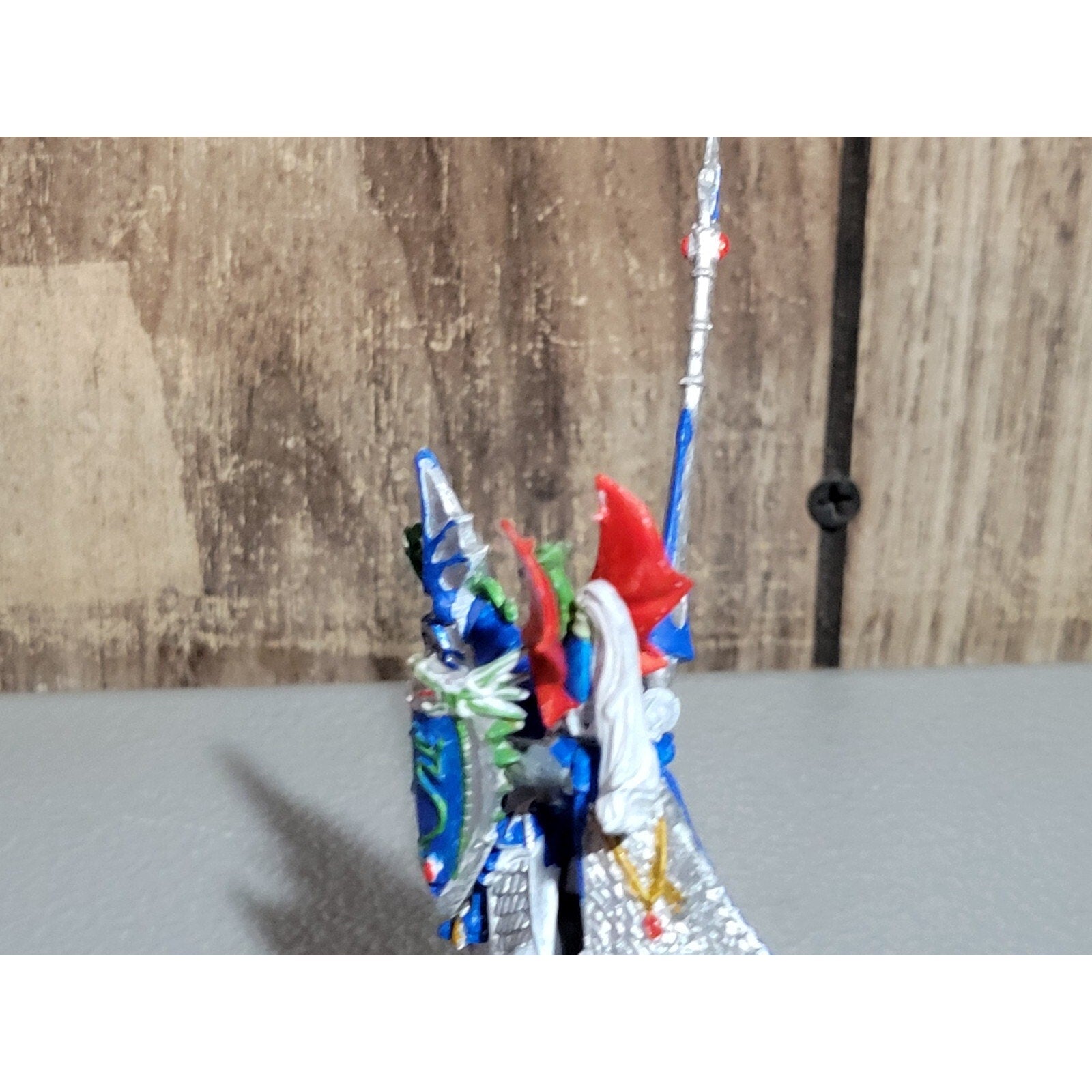 A17899 WARHAMMER FANTASY HIGH ELVES PRINCE CUST ARM / NO SHOULDER PAD