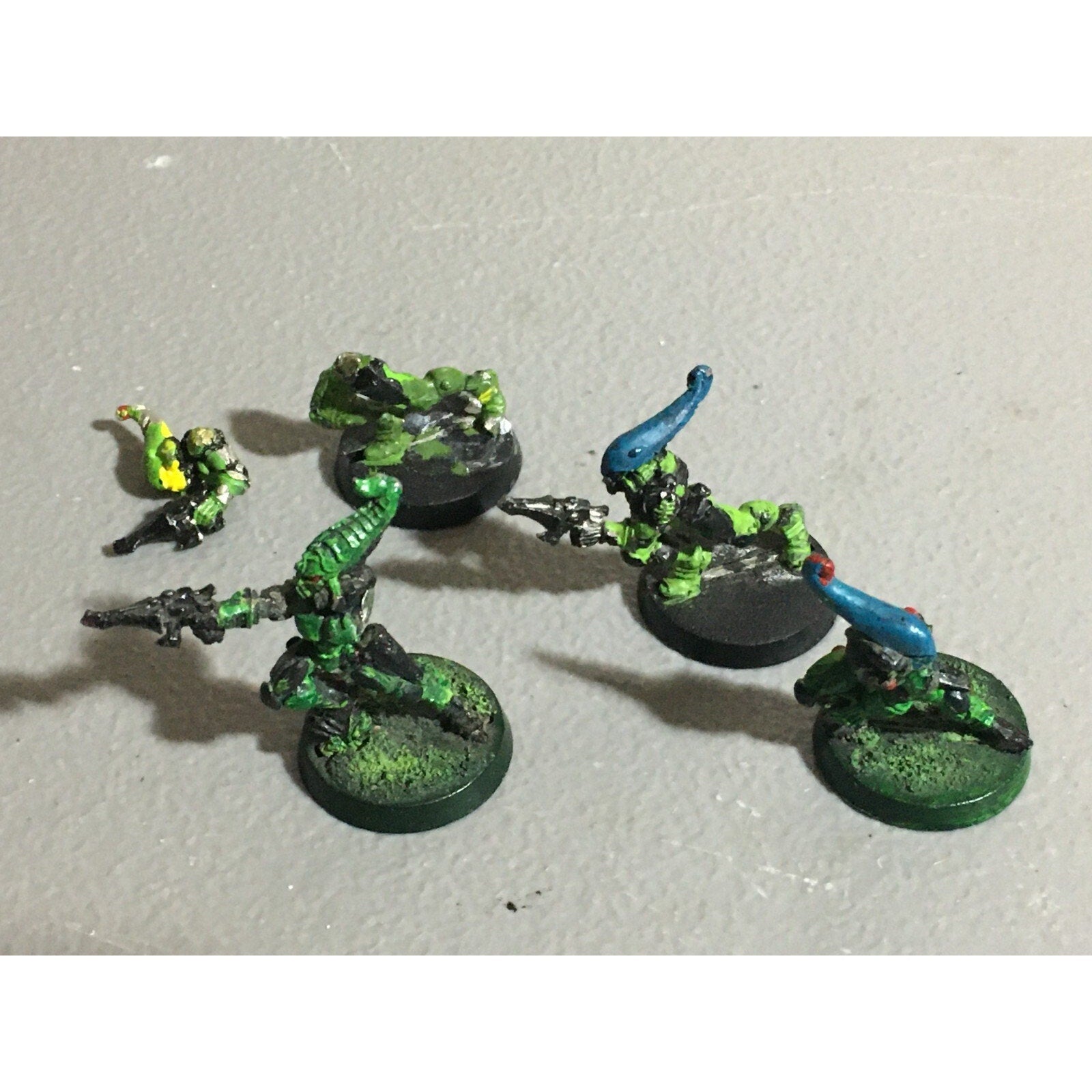 A22109 WARHAMMER 40K ELDAR CRAFTWORLDS METAL INCOMPLETE STRIKING SCORPIONS GW