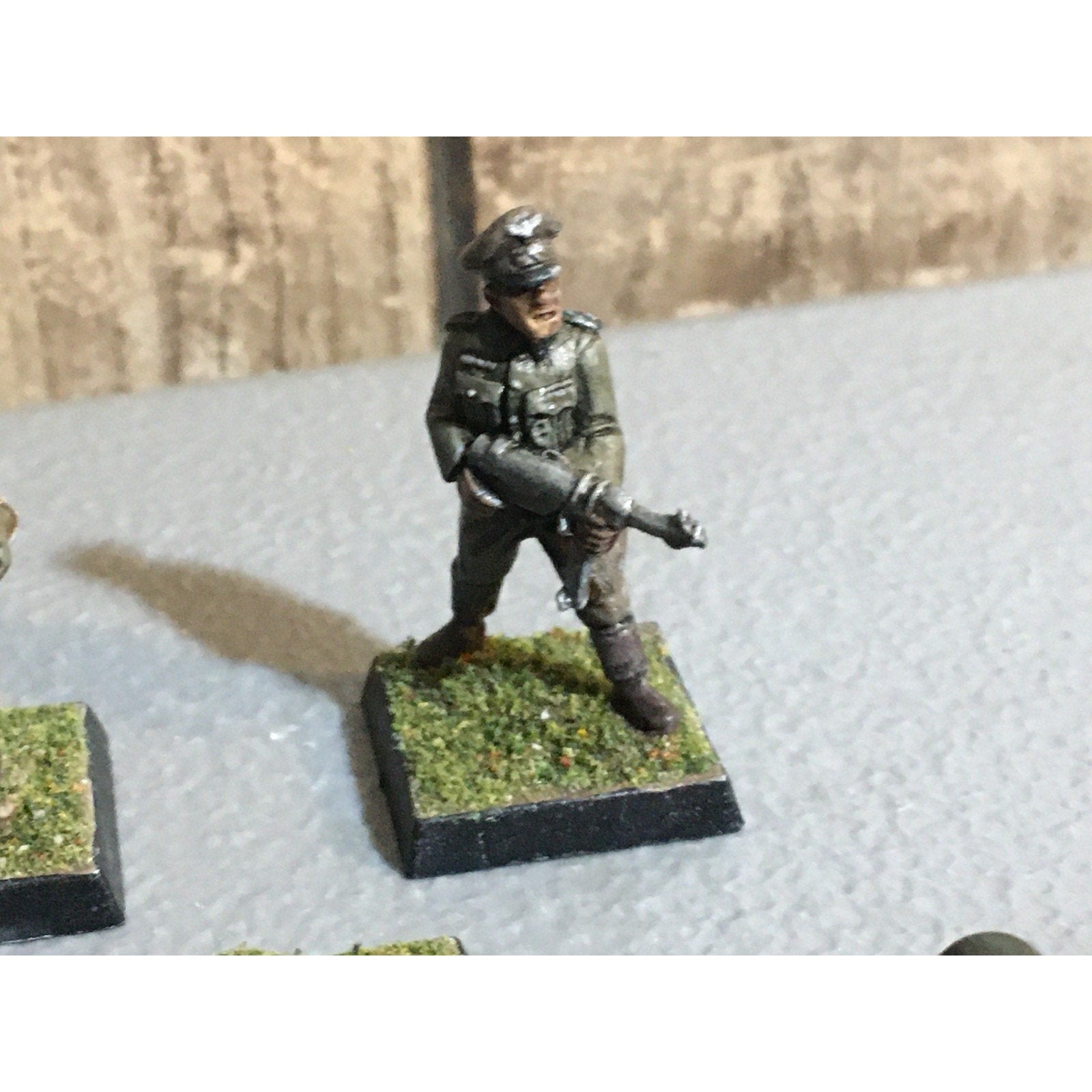 A30867 UNKNOWN METAL MINIATURES SOLDIERS INFANTRY WWII? WWI? TABLE TOP WAR GAMES