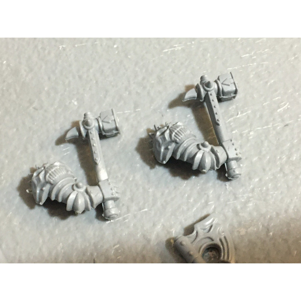 A23067 WARHAMMER FANTASY CHAOS MORTALS BITS LOT WARRIORS OOP GAMES WORKSHOP GW