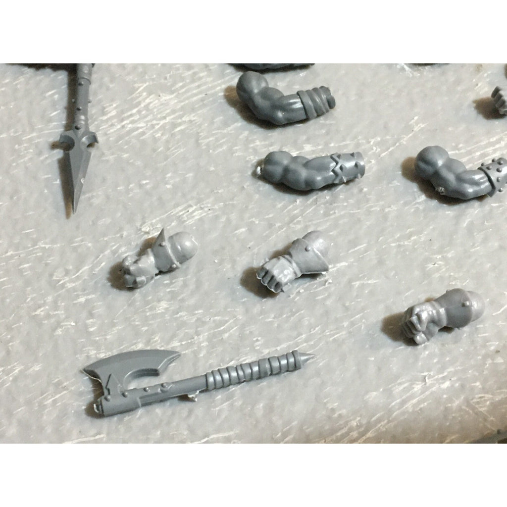 A23436 WARHAMMER FANTASY CHAOS MORTALS BITS LOT MIXED MARAUDER WARRIOR GW